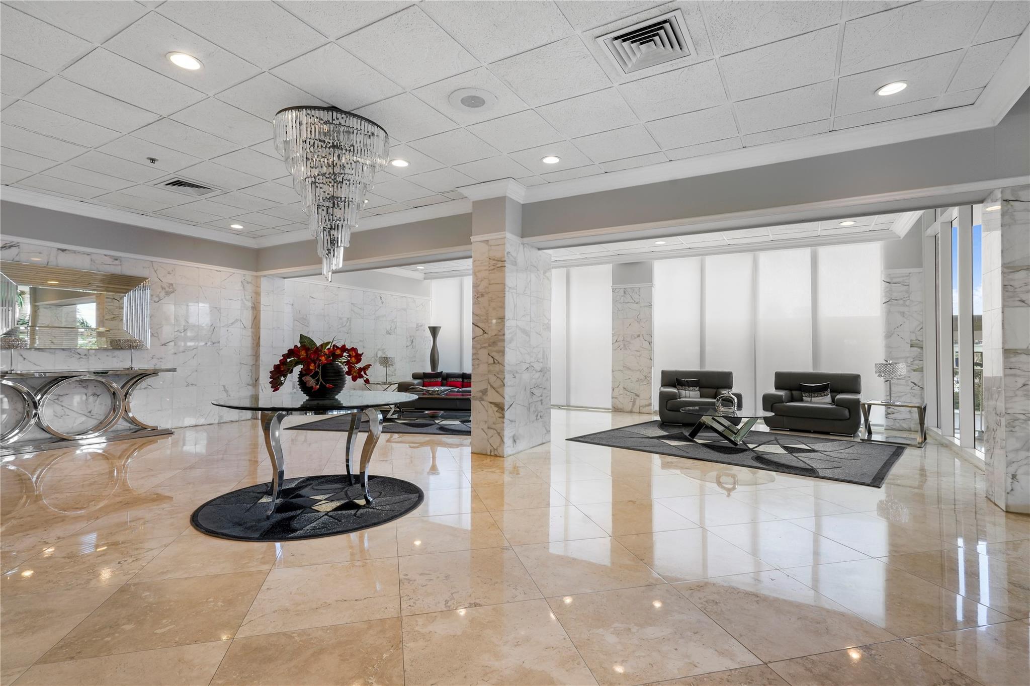 5440 N Ocean Dr 806