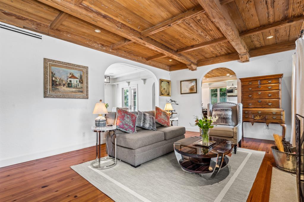 POINCIANA PARK 2ND ADD - Residential