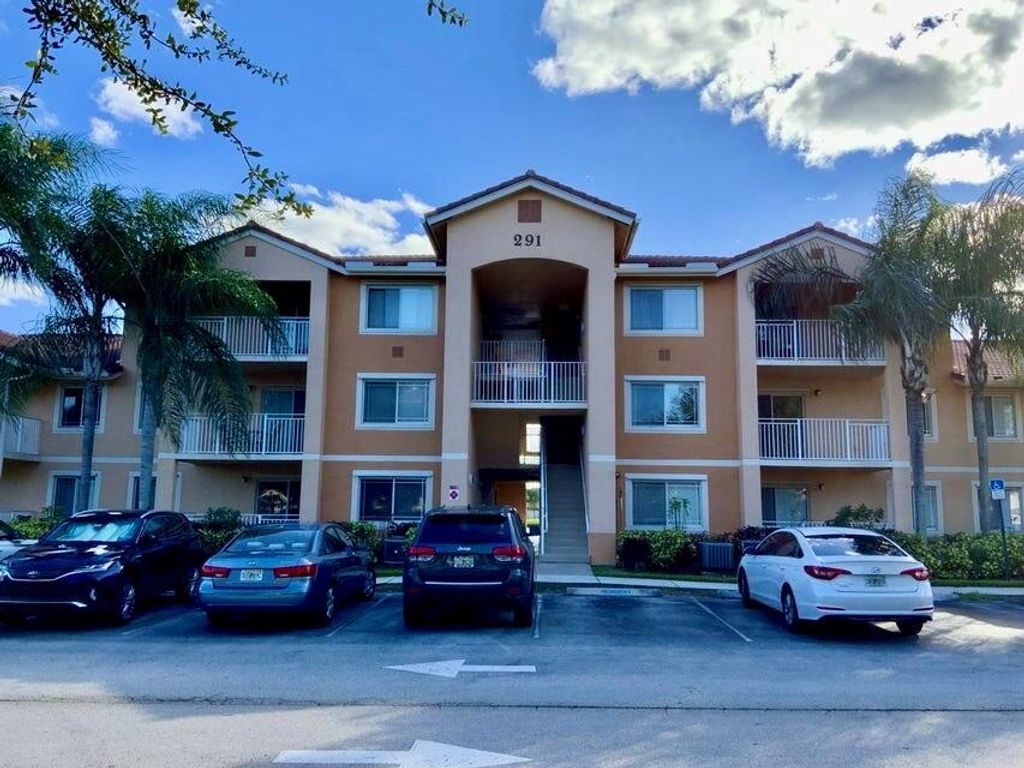 Photo of 291 SW Palm Drive #205, Port Saint Lucie, FL 34986 (MLS # R10972149)