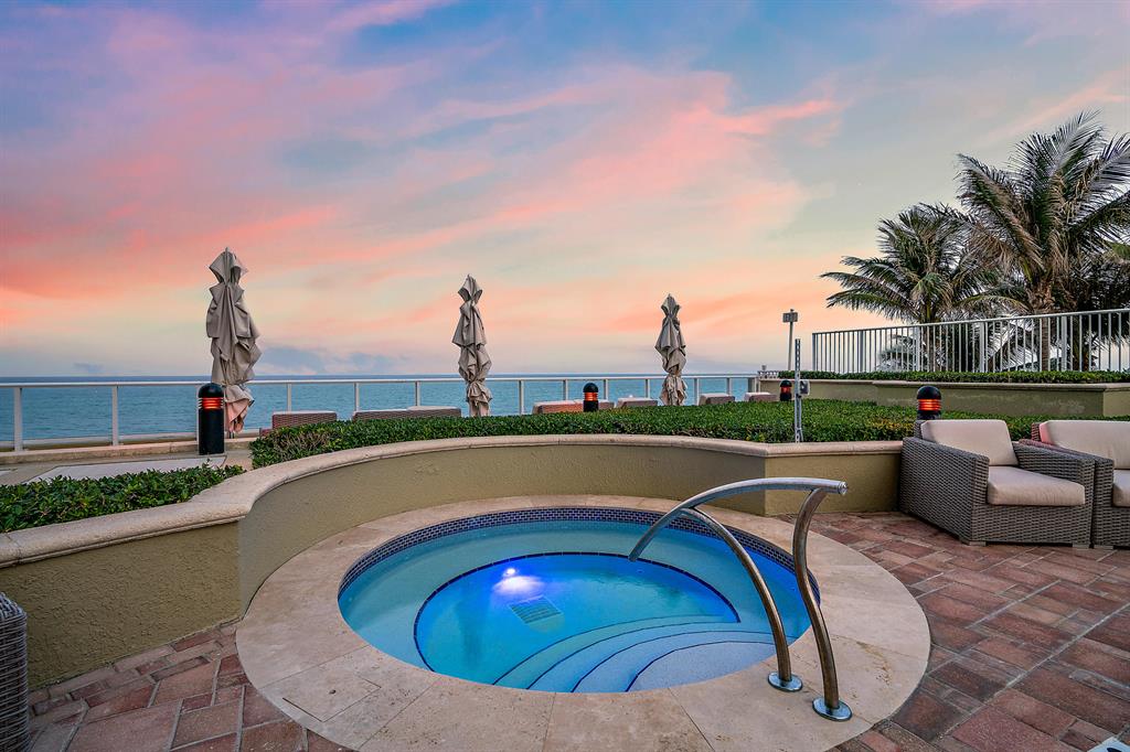 Ocean's Edge - Residential