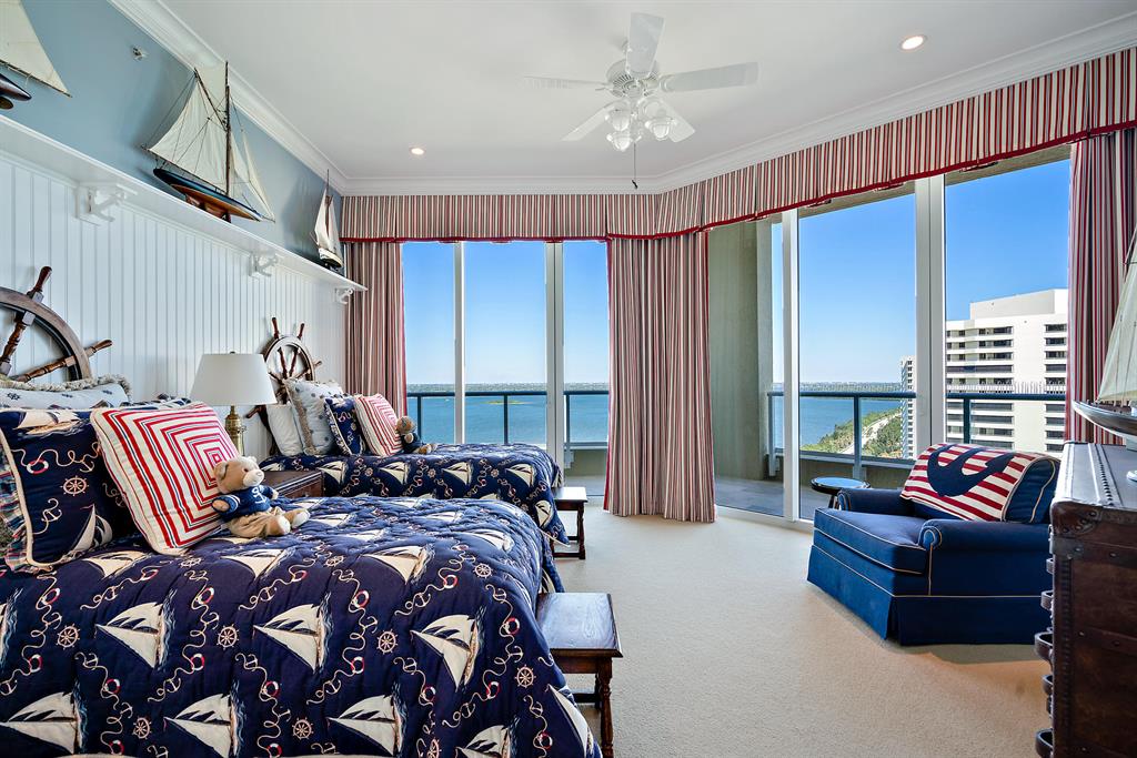 Ocean's Edge - Residential