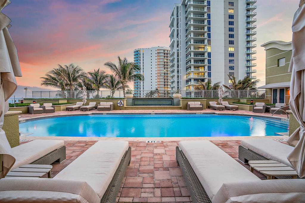 Ocean's Edge - Residential