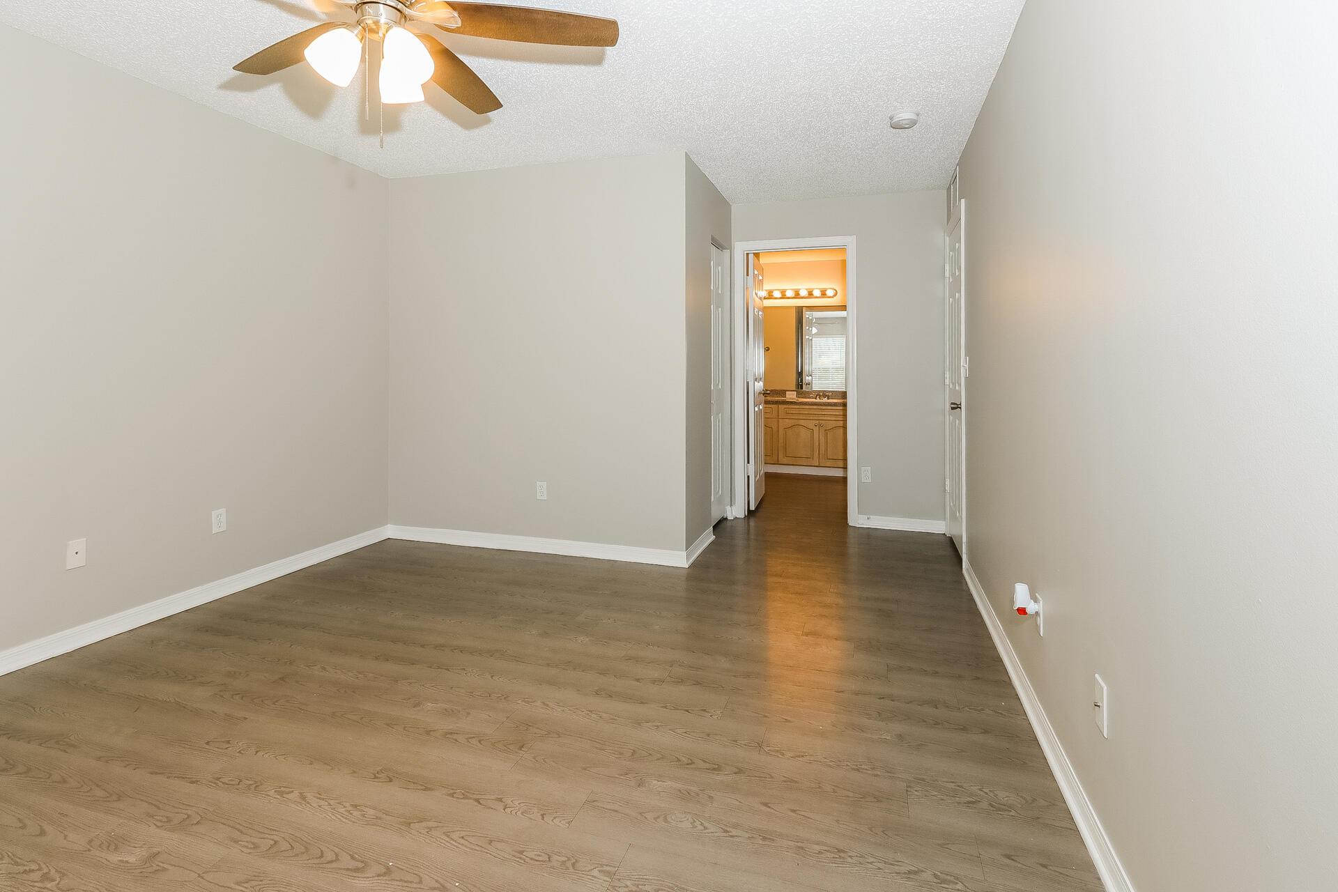 PORT ST LUCIE SECTION 19 - Residential Lease