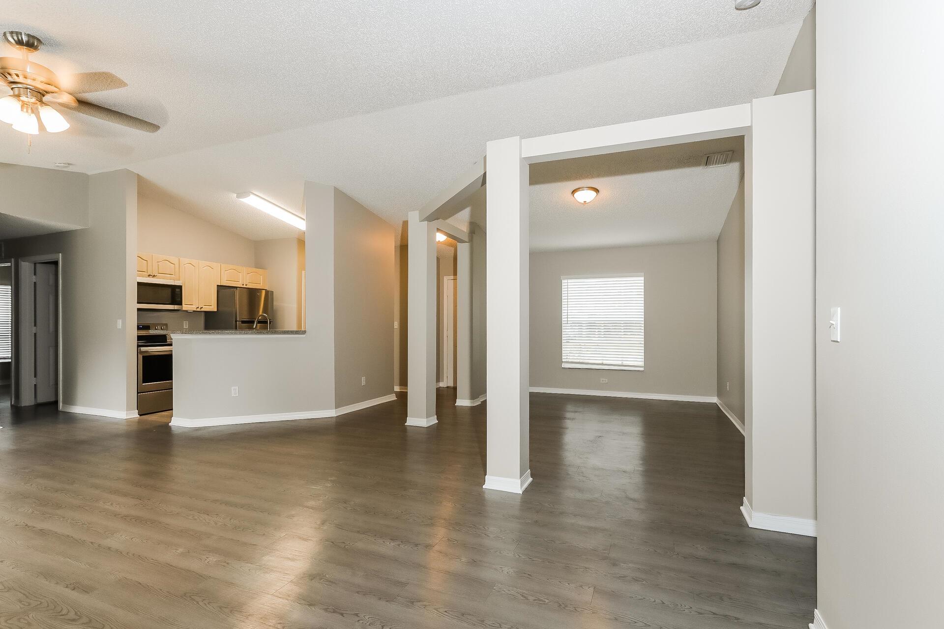 PORT ST LUCIE SECTION 19 - Residential Lease