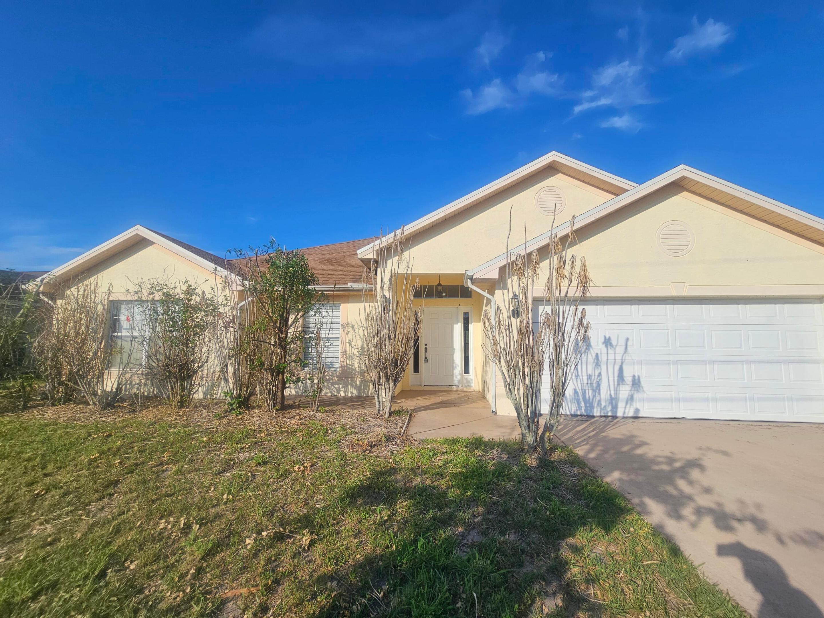 PORT ST LUCIE SECTION 9 - Residential Lease