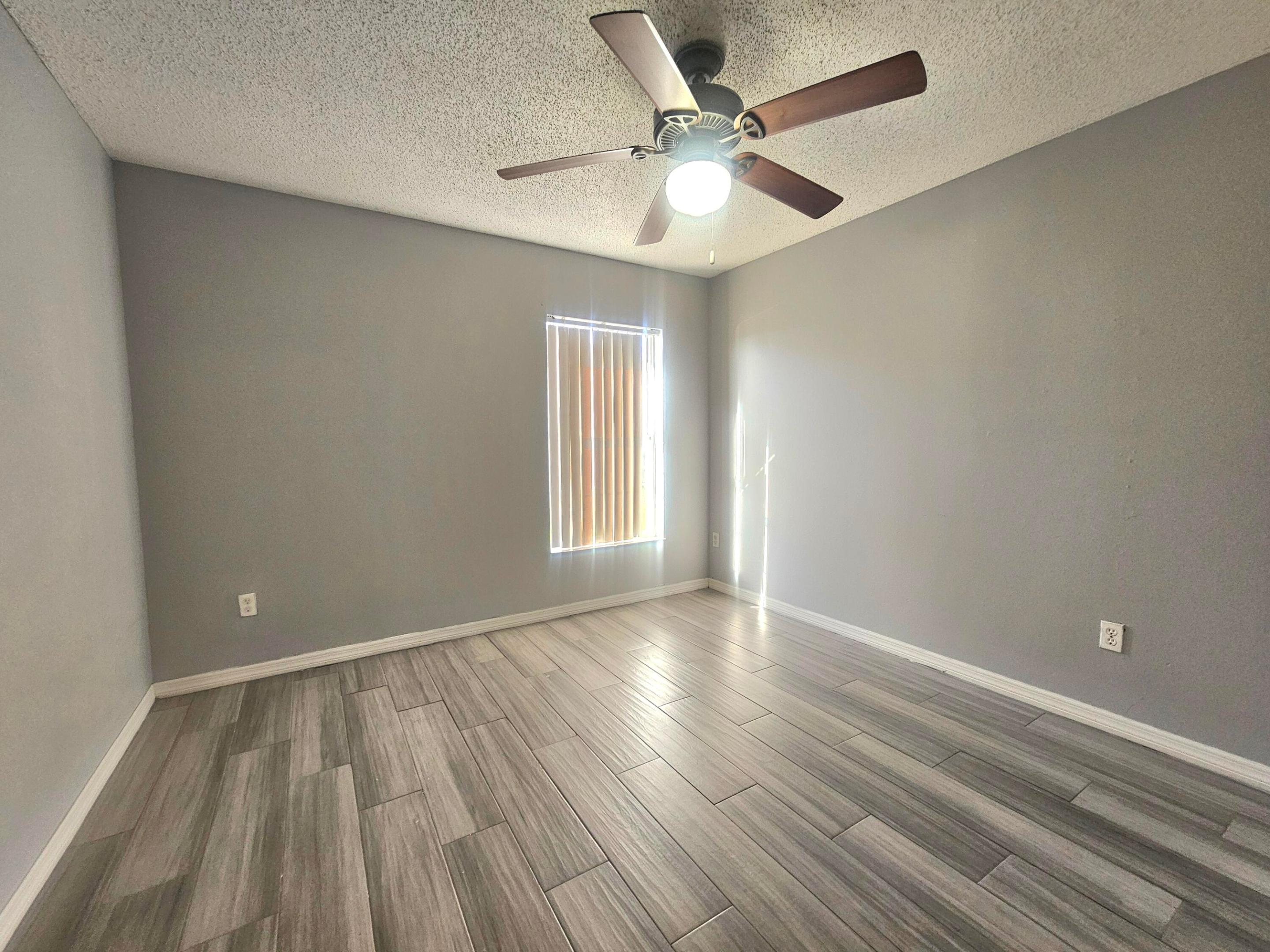 PORT ST LUCIE SECTION 9 - Residential Lease