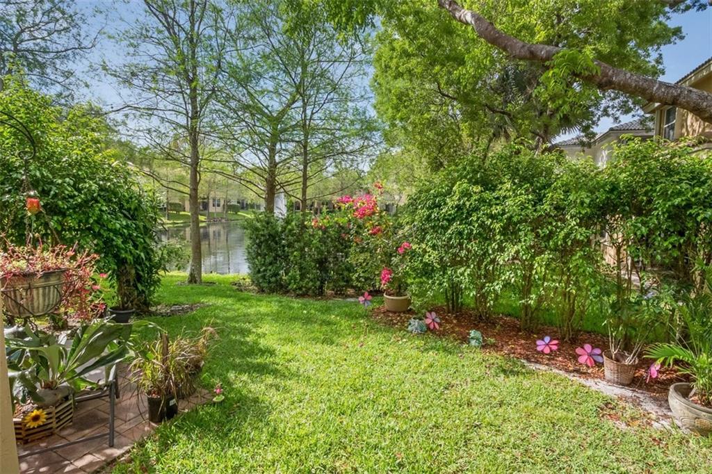 Jacaranda - Residential