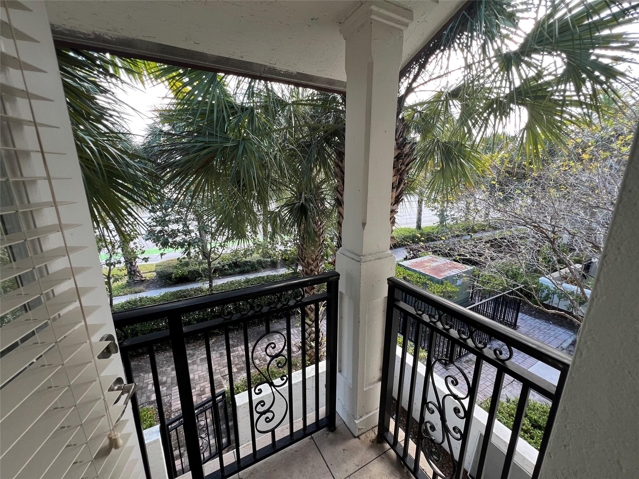 Paloma Lakes 176-171 B - Residential Lease