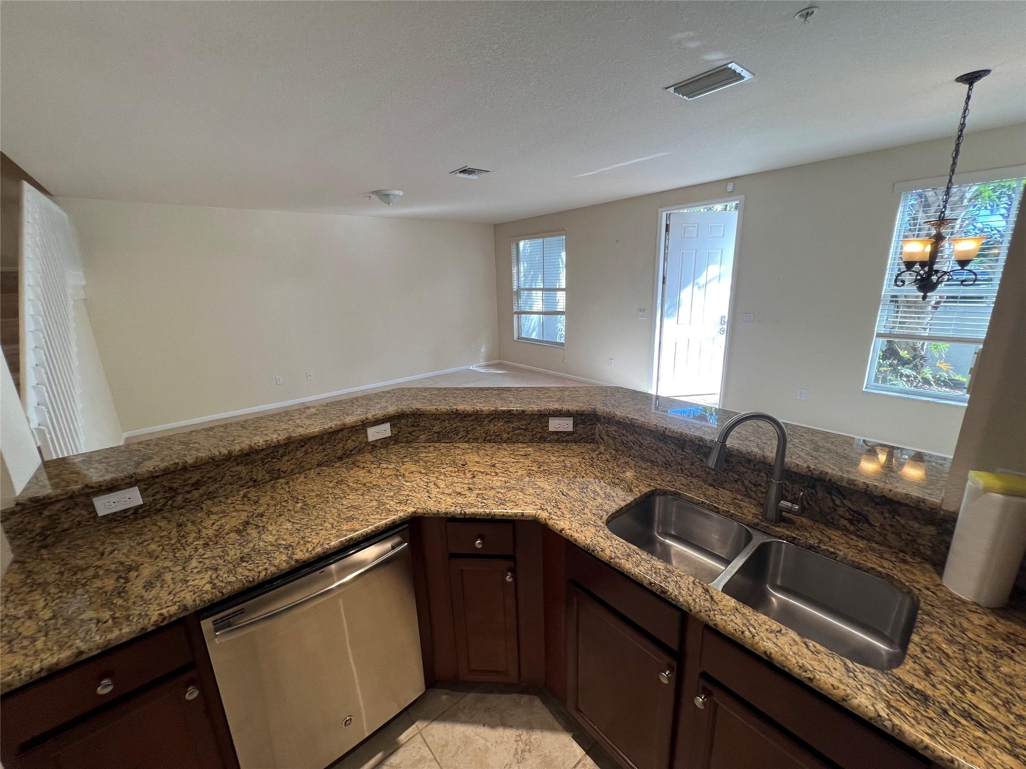 Paloma Lakes 176-171 B - Residential Lease