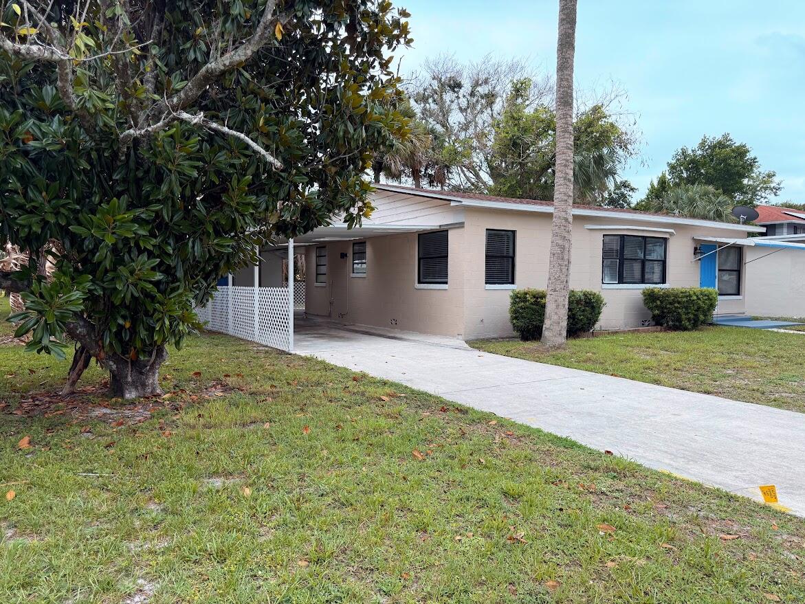 1010 Mayflower Road