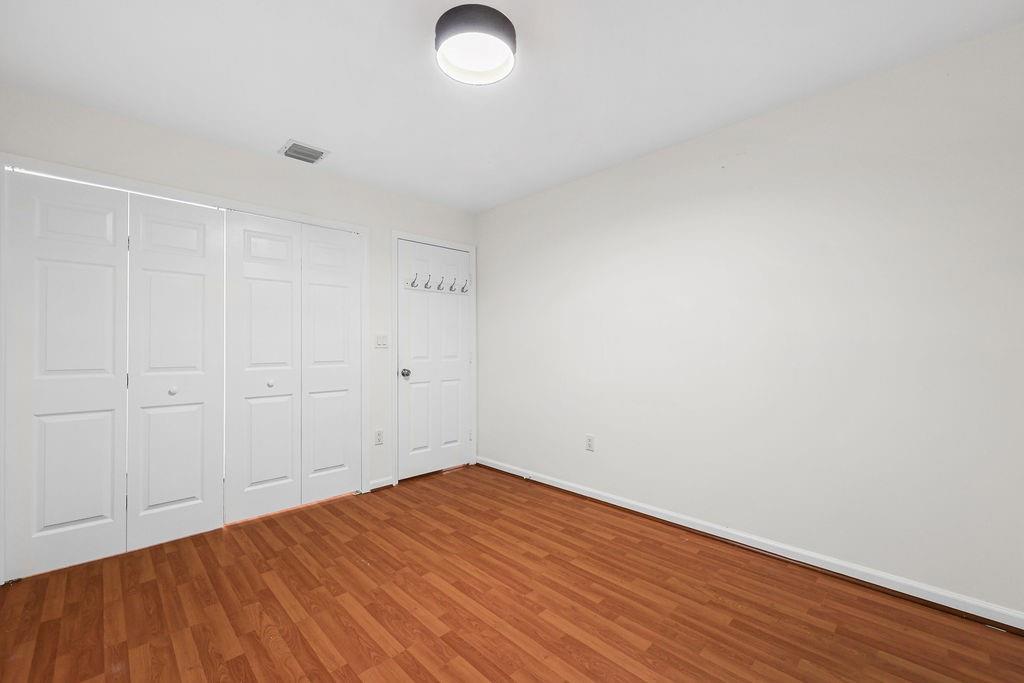 Paragon Centre 162-35 B - Residential Lease
