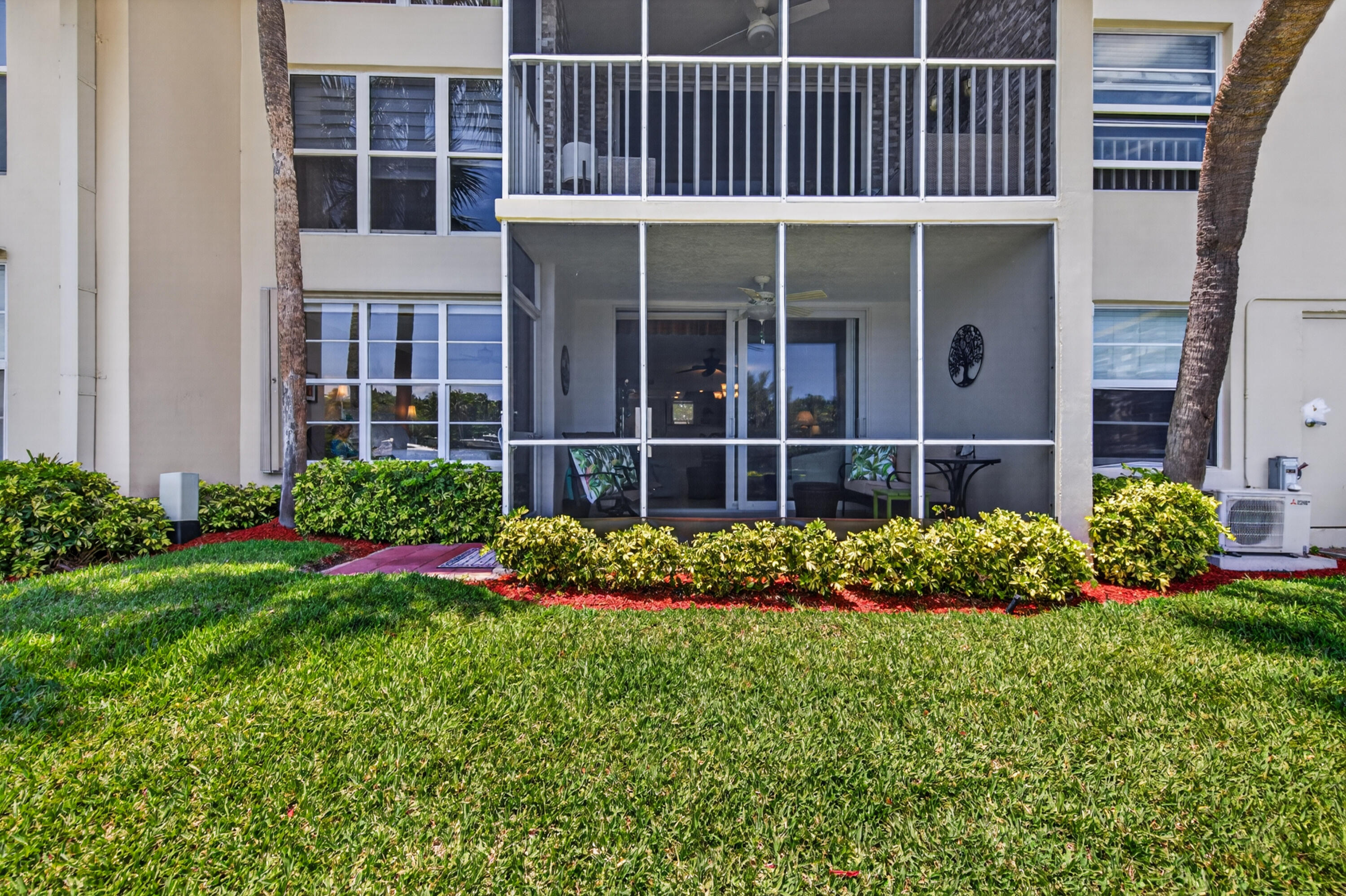 NO 3 PALM-AIRE AT CORAL KEY - Residential