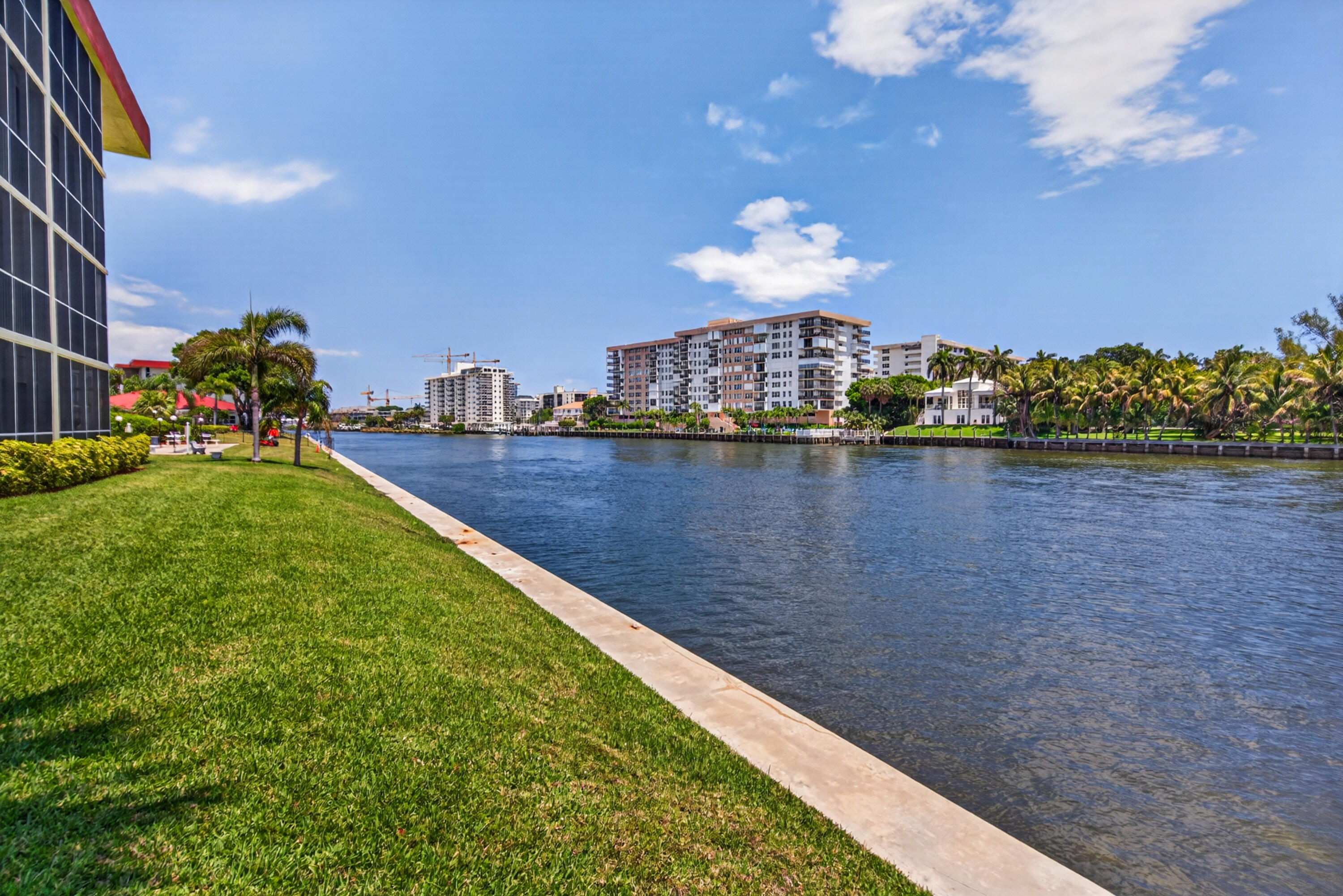 NO 3 PALM-AIRE AT CORAL KEY - Residential