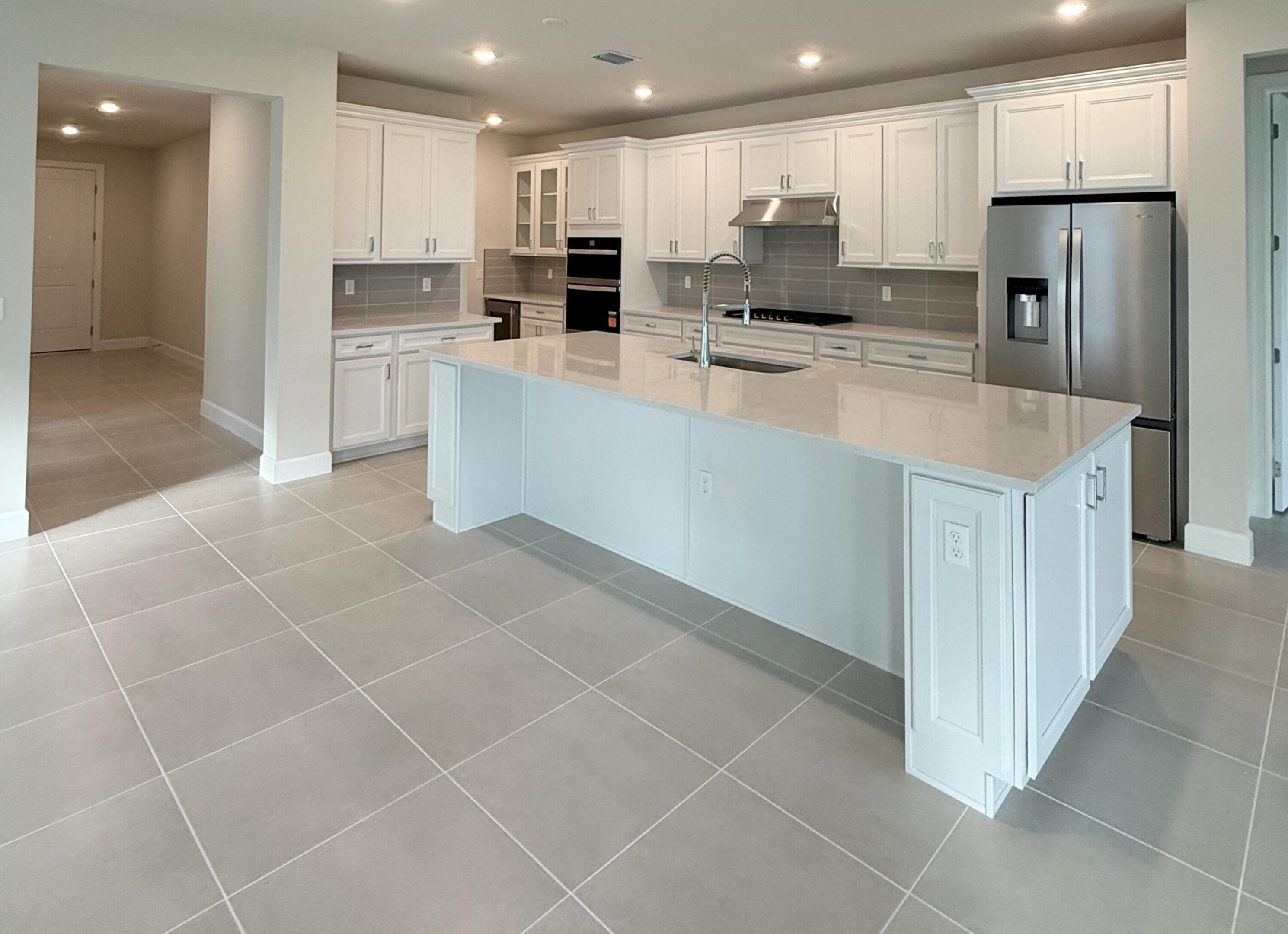 13657 SW VERMILLION Circle 806 Renown