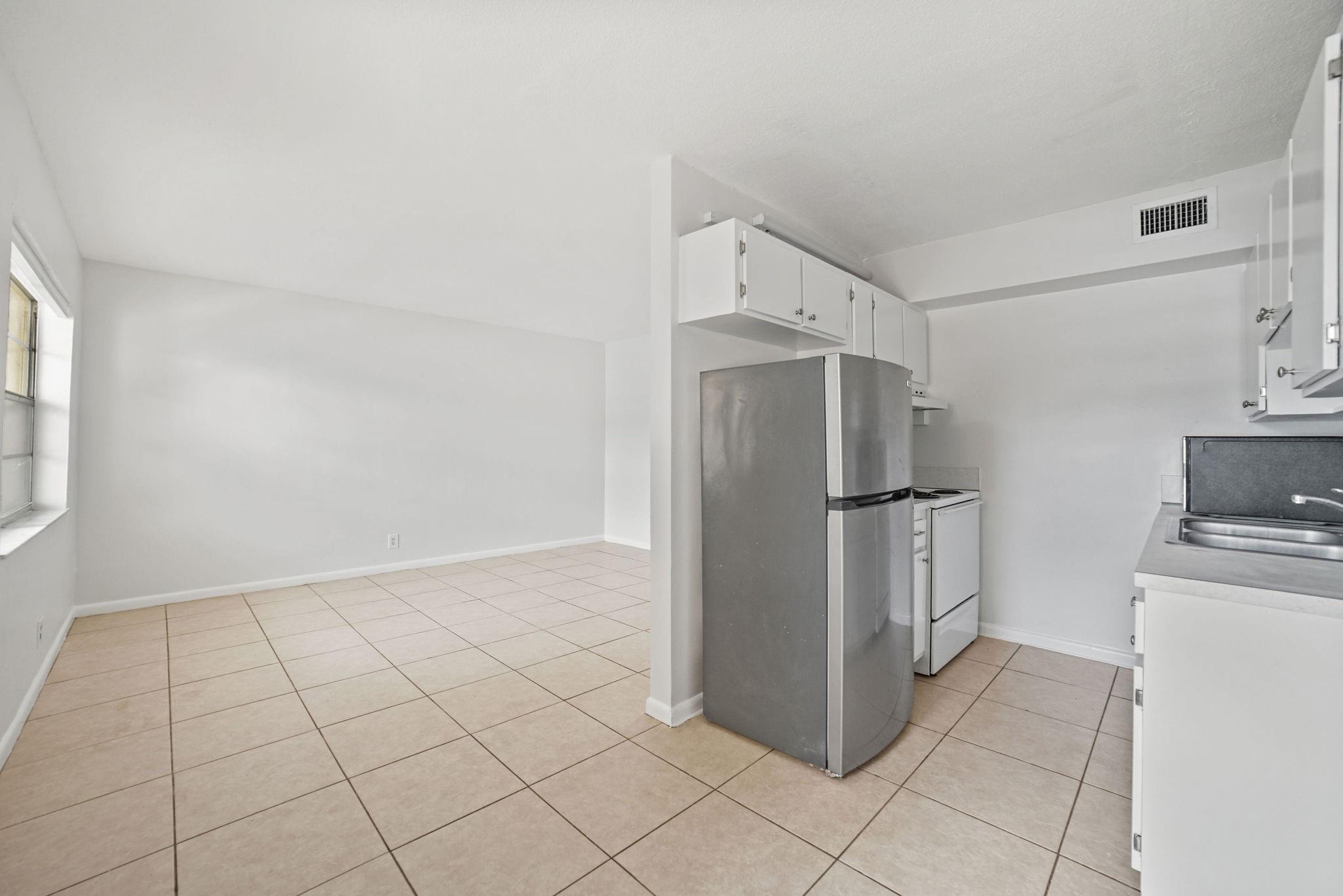Coconut Creek 10th Sec 70 - Residential Lease