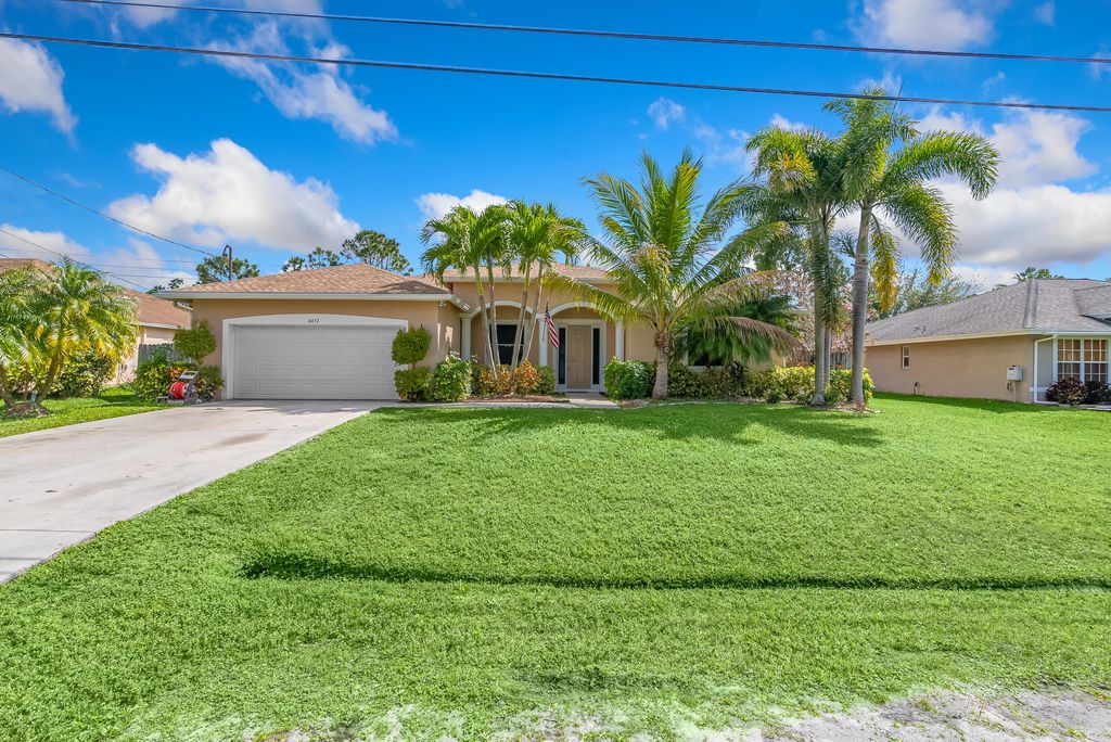 Photo of 6457 NW Halibut Street, Port St Lucie, FL 34986 (MLS # R10869518)