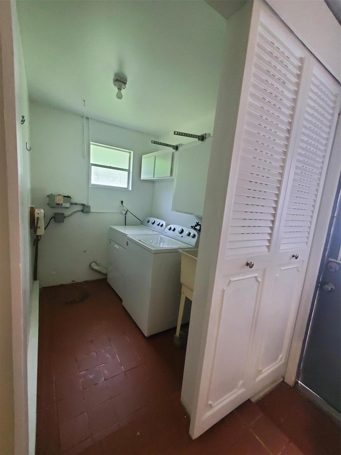 Mainlands Of Tamarac Lake - Residential Lease