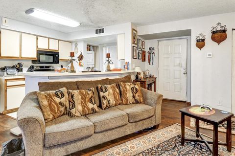 9999 Summerbreeze Dr 1010 Sunrise FL 33322