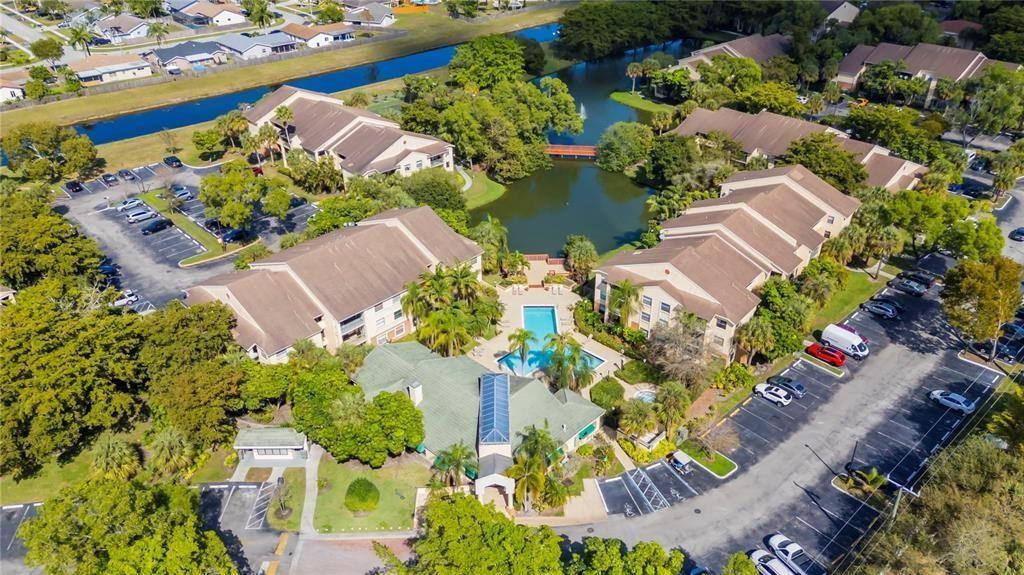 Summerbreeze Condo - Residential