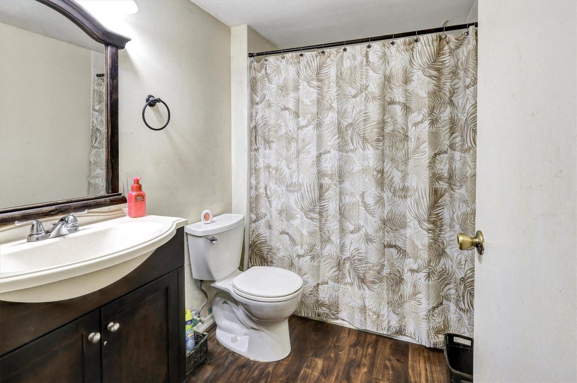 Summerbreeze Condo - Residential