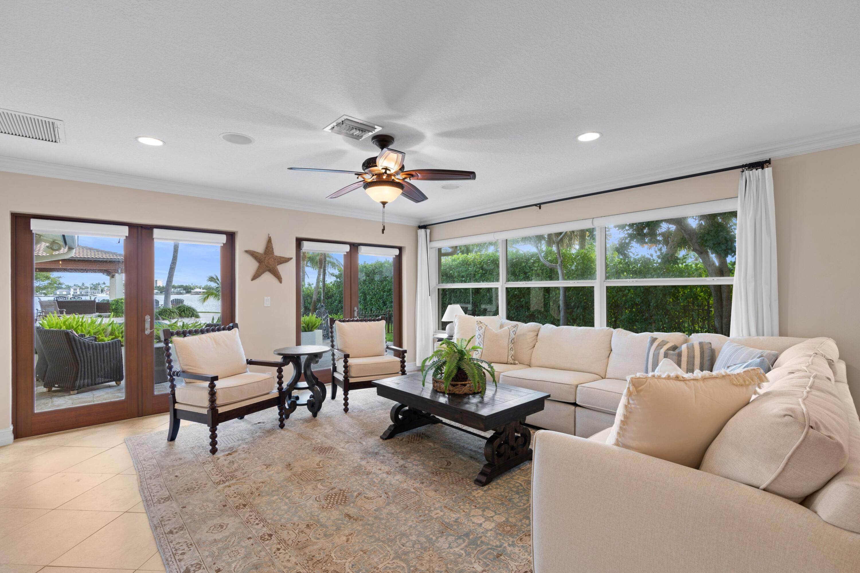 NORTH LAKE WORTH - Residential