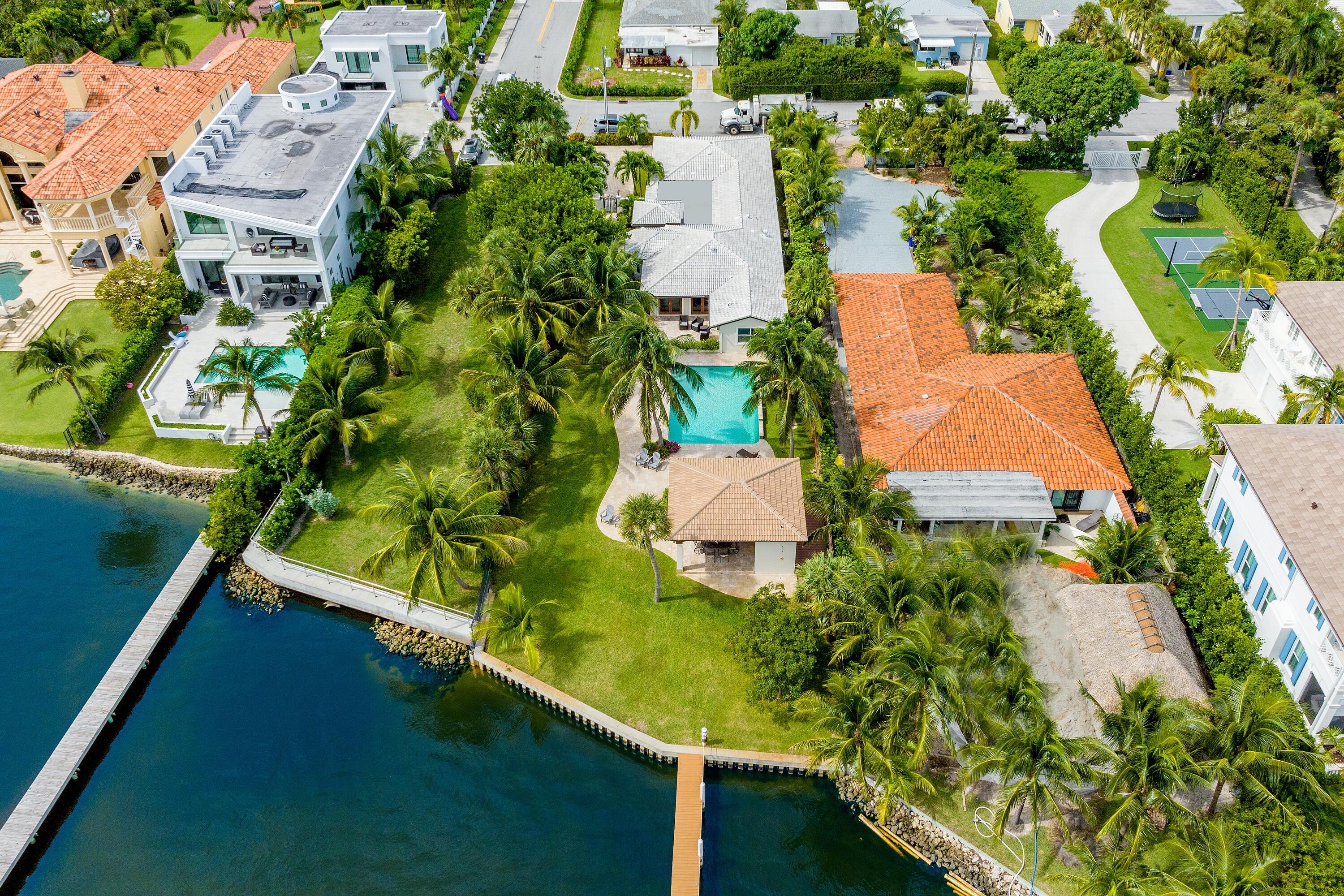 NORTH LAKE WORTH - Residential