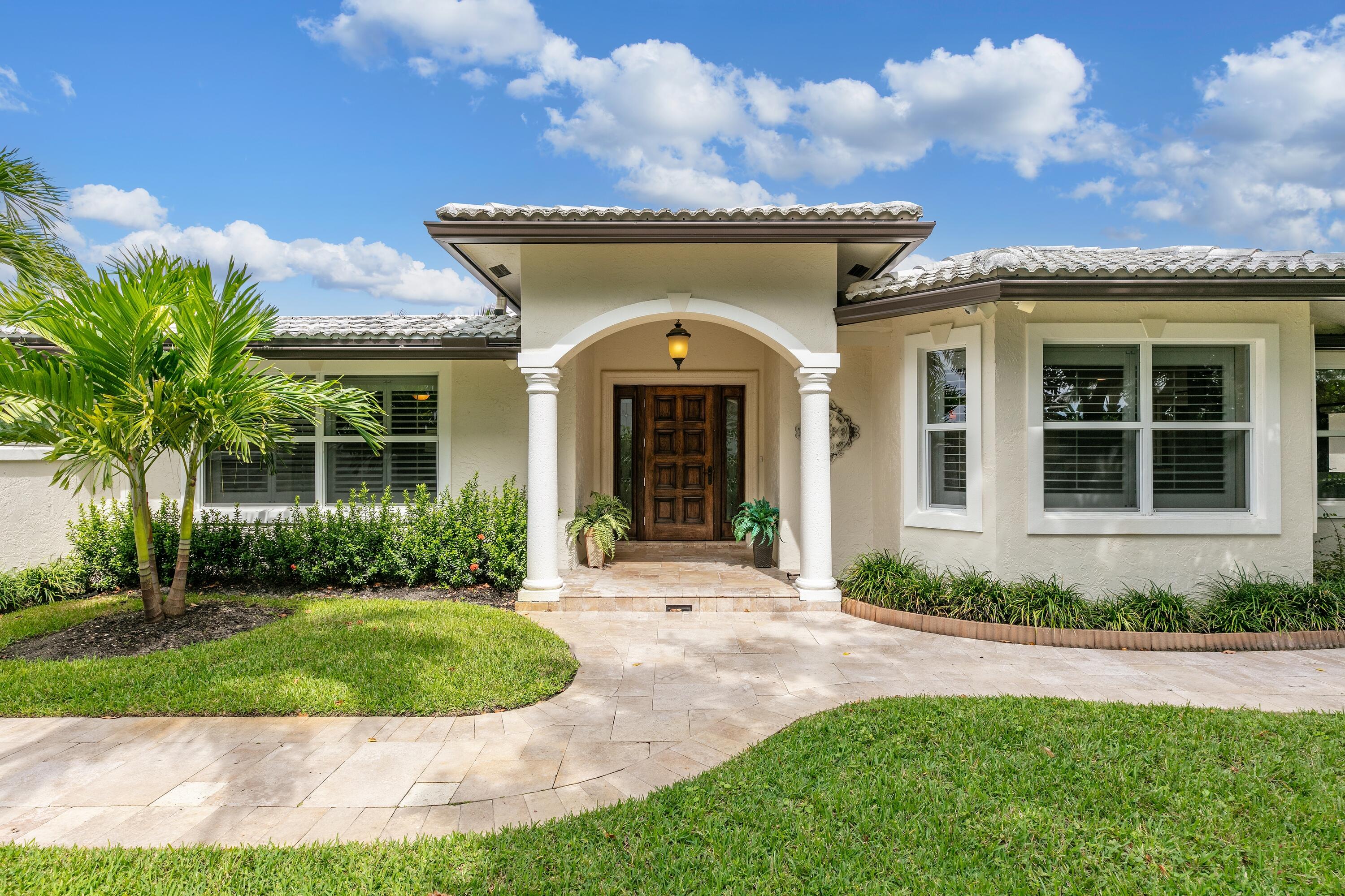 NORTH LAKE WORTH - Residential