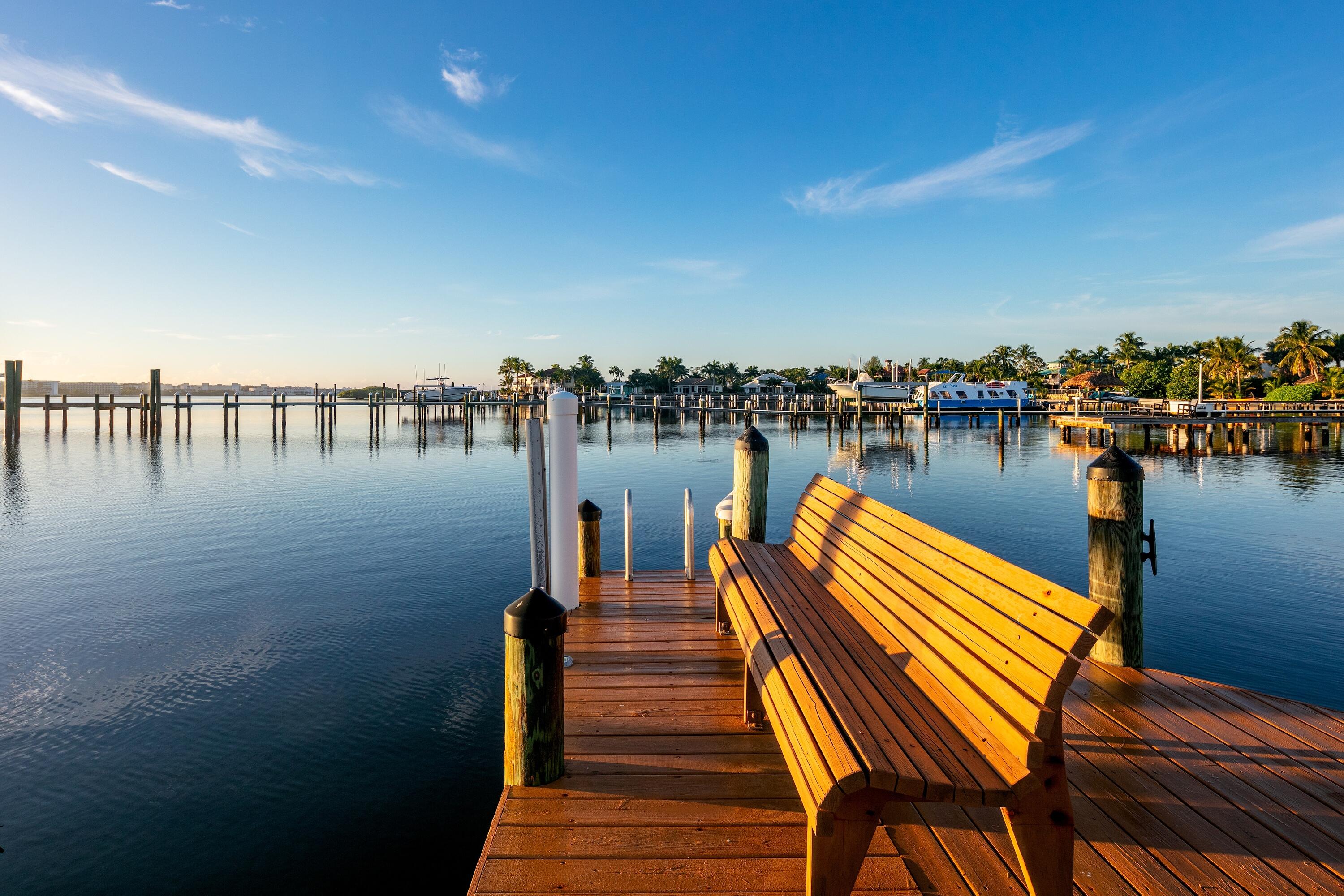 NORTH LAKE WORTH - Residential