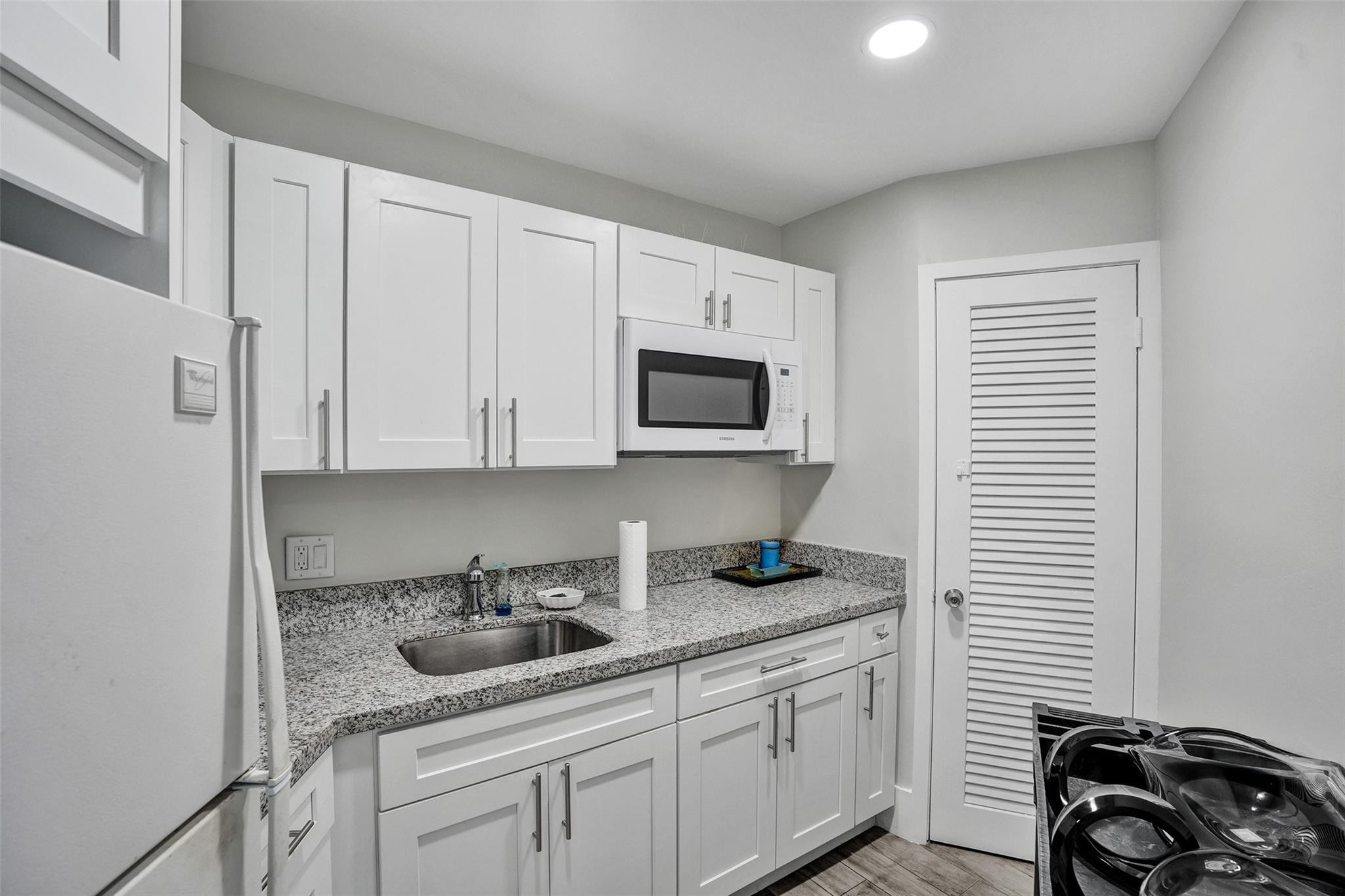 NASSAU HOUSE CONDO - Residential