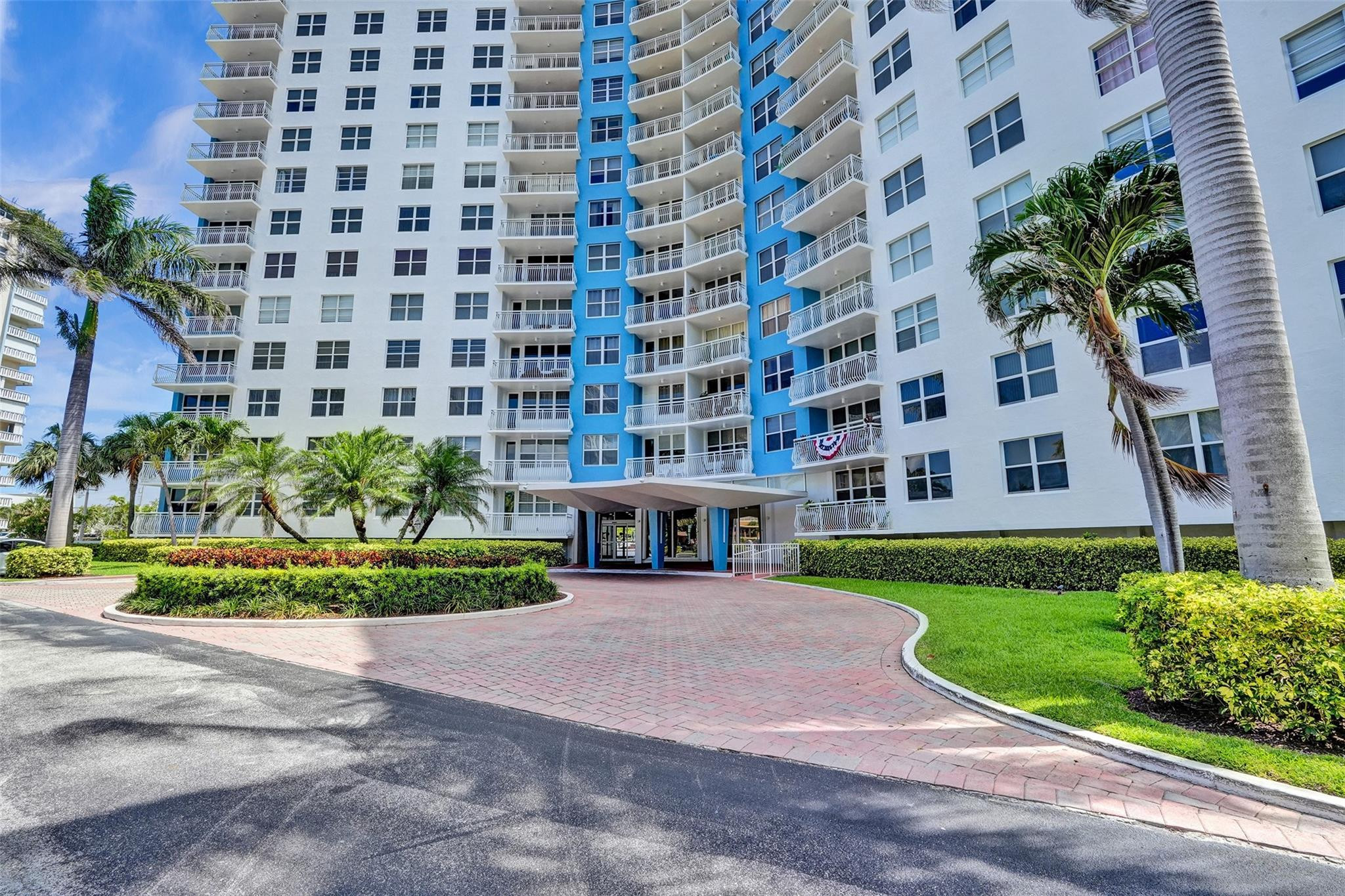 NASSAU HOUSE CONDO - Residential