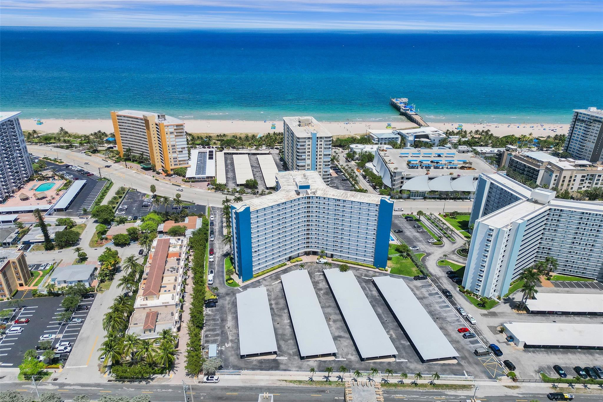 NASSAU HOUSE CONDO - Residential