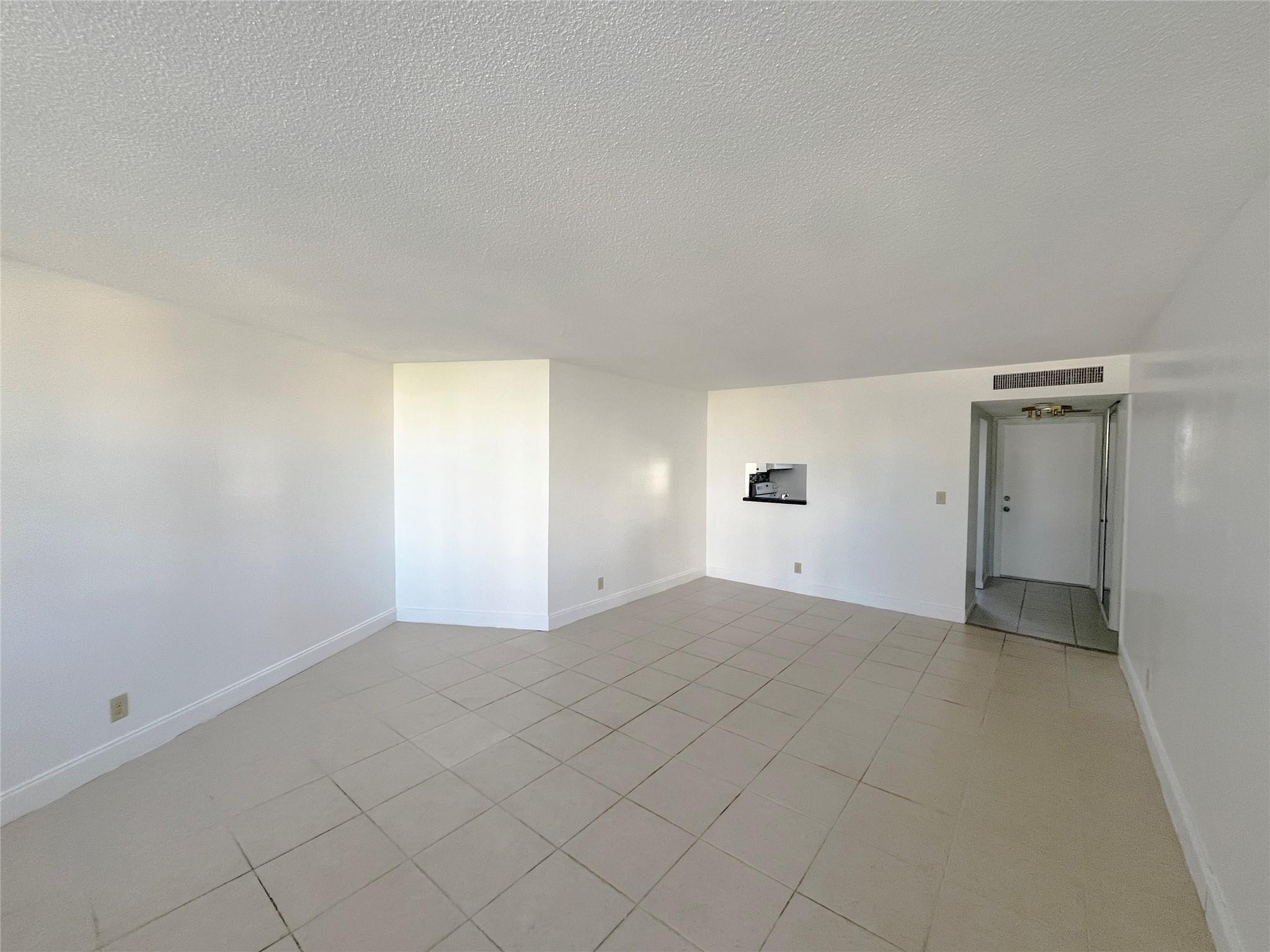 NASSAU HOUSE CONDO - Residential