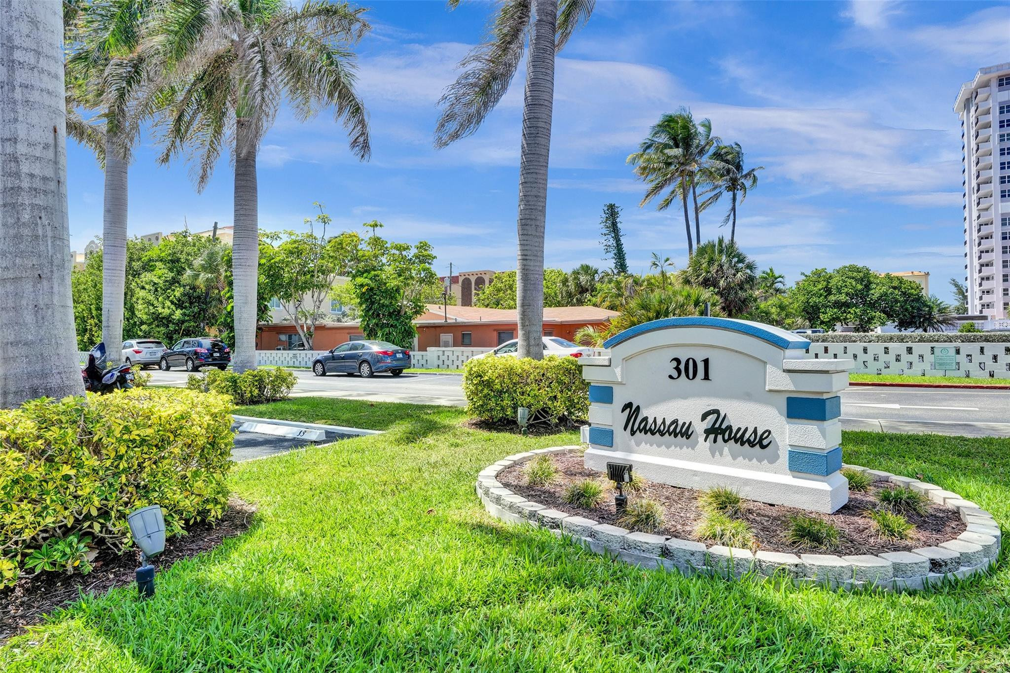 NASSAU HOUSE CONDO - Residential
