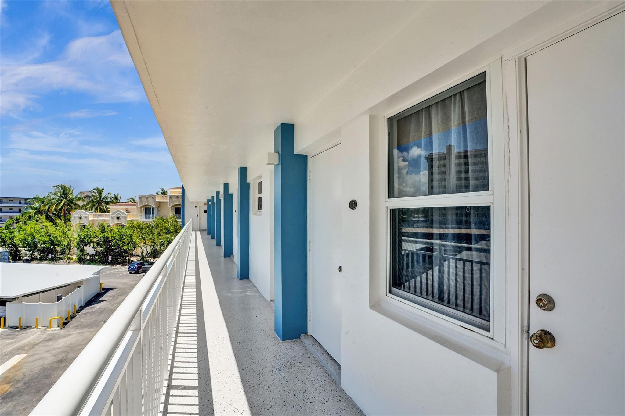 NASSAU HOUSE CONDO - Residential
