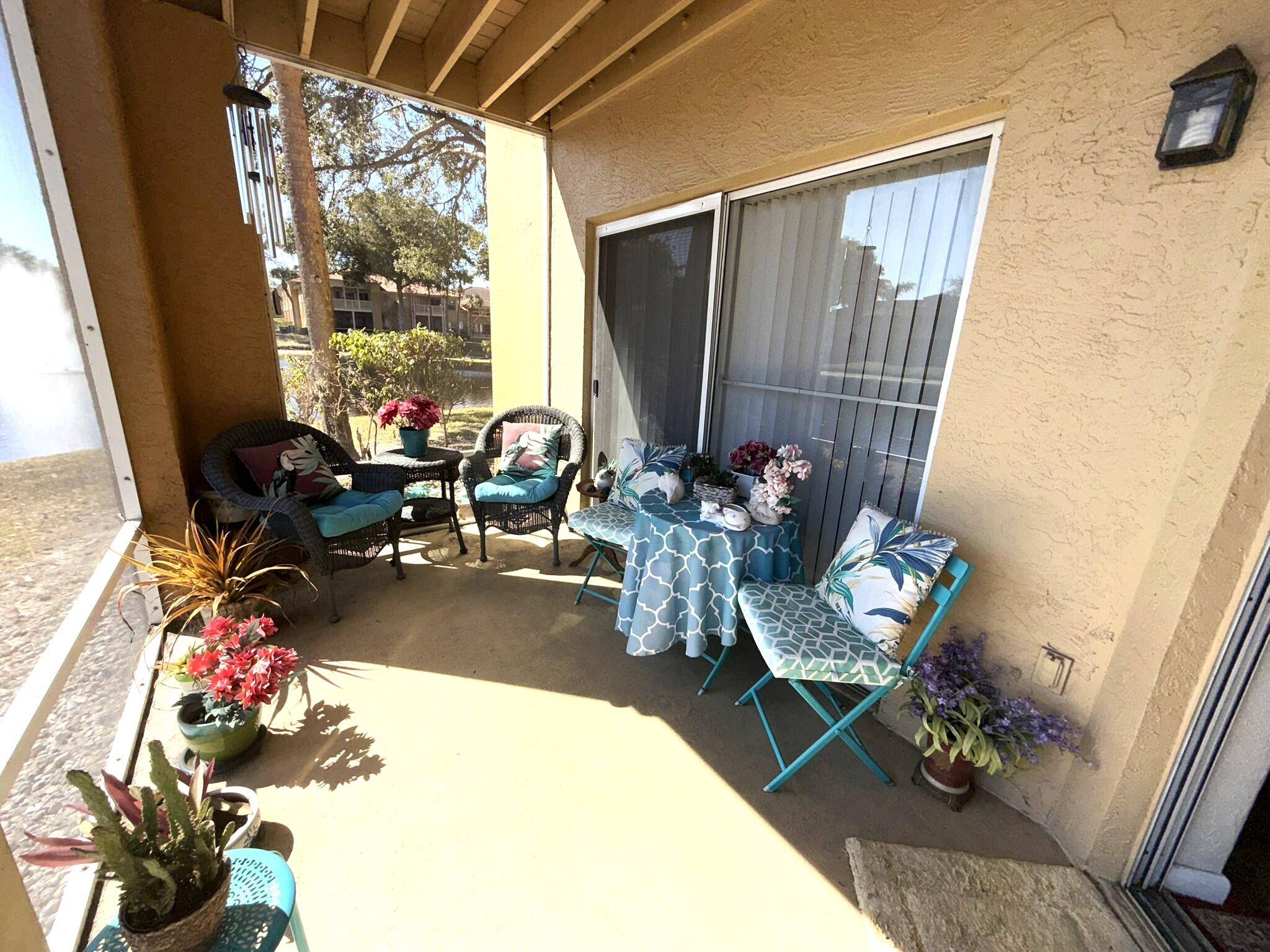 PALM LAKE CONDO - Residential