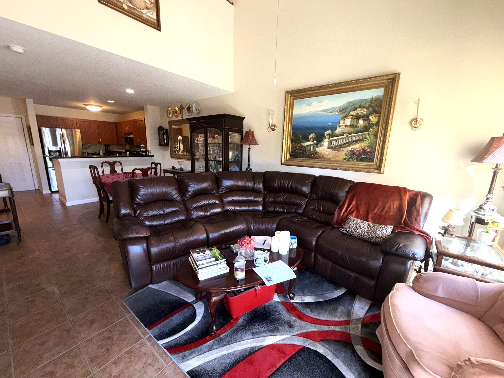 PALM LAKE CONDO - Residential