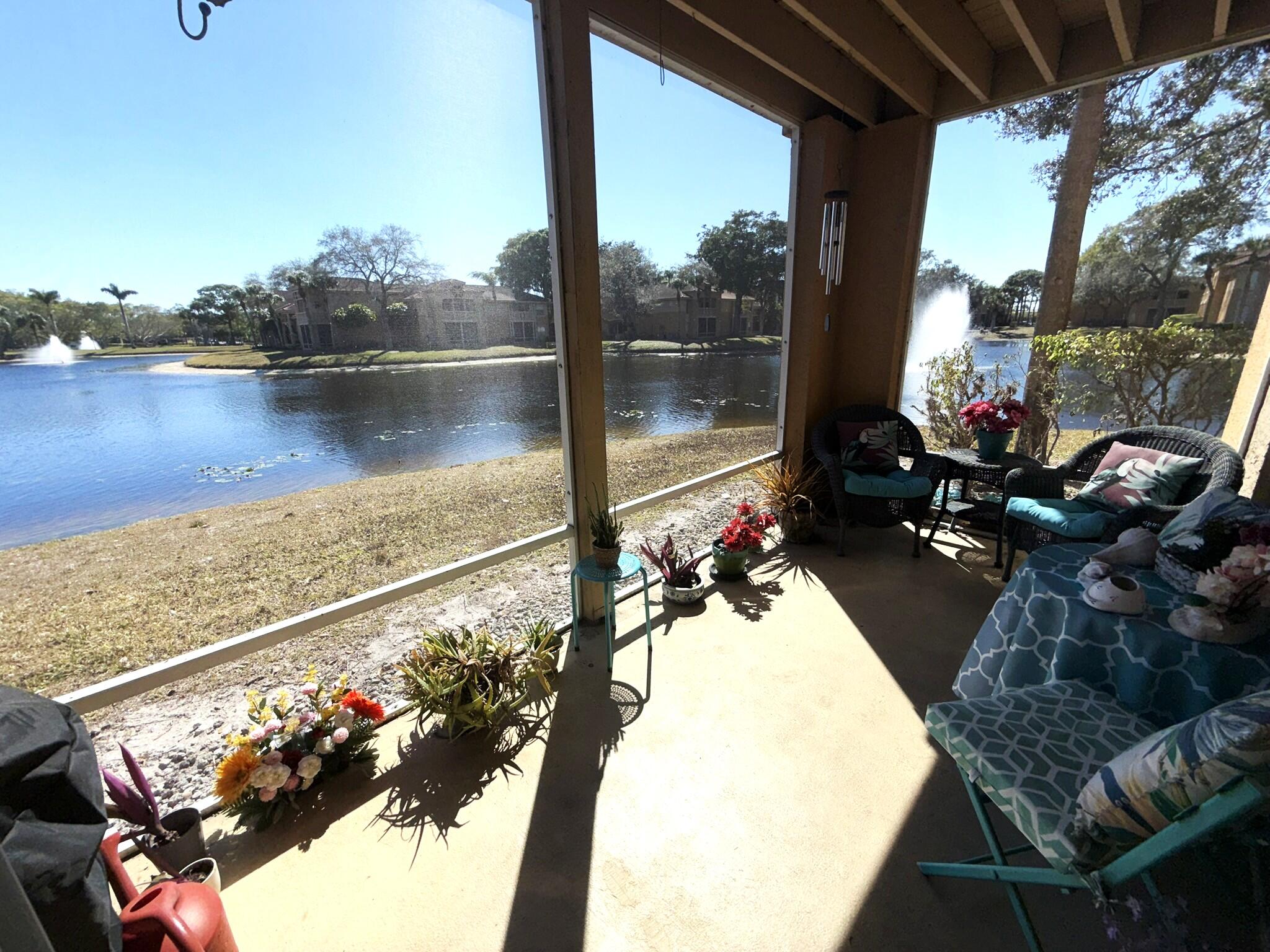 PALM LAKE CONDO - Residential