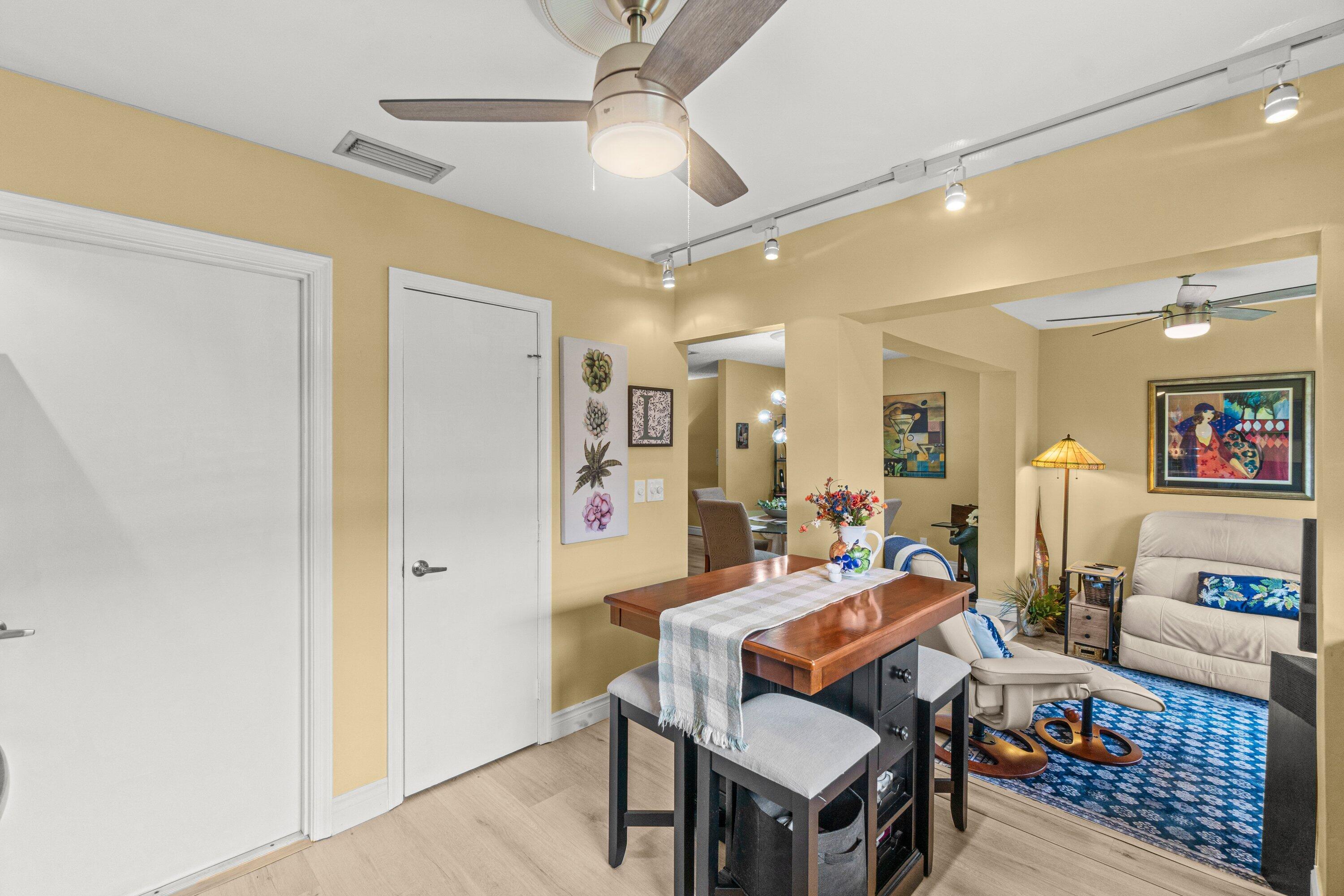 BENT TREE VILLAS WEST CONDO - Residential