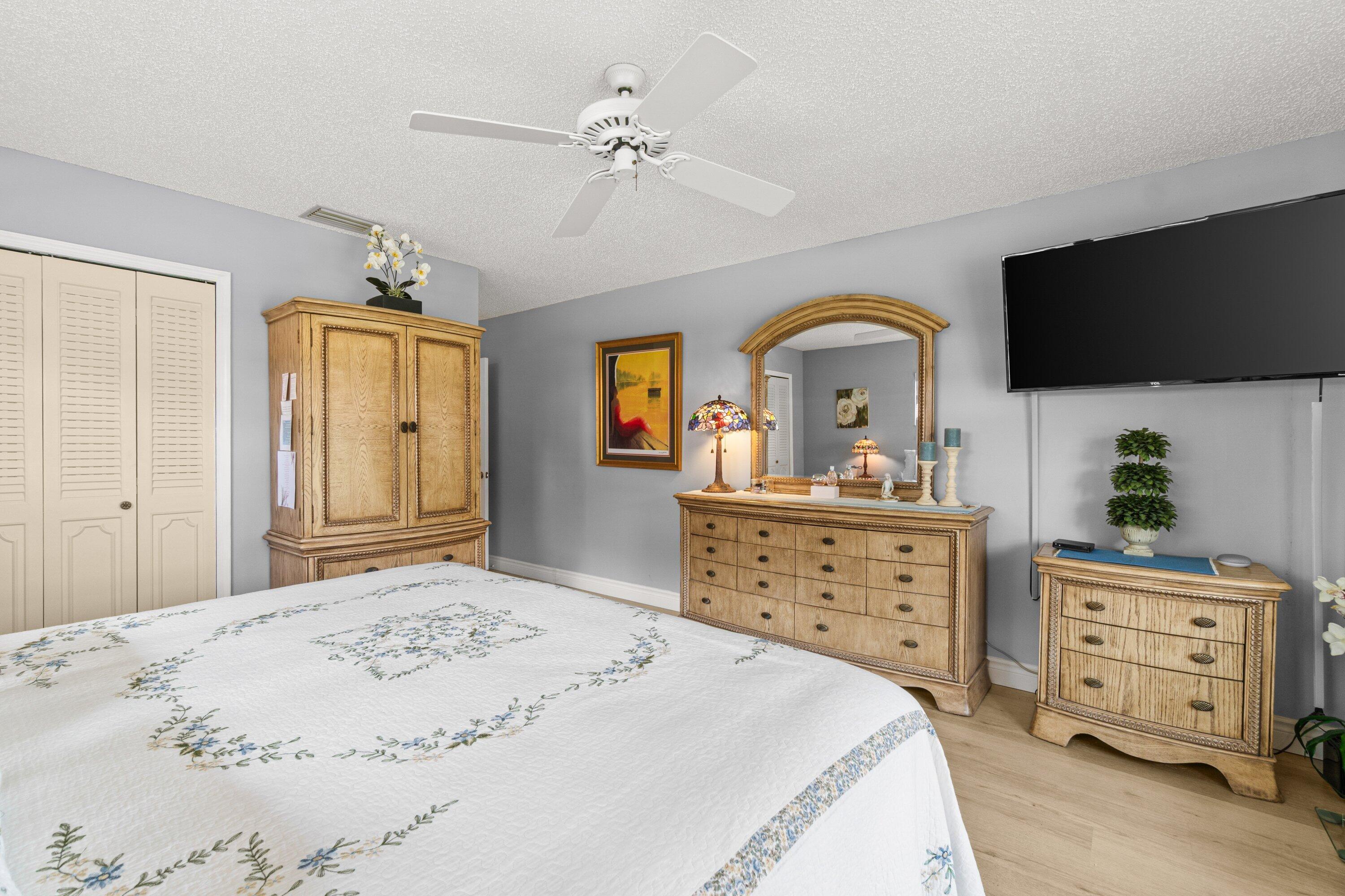 BENT TREE VILLAS WEST CONDO - Residential