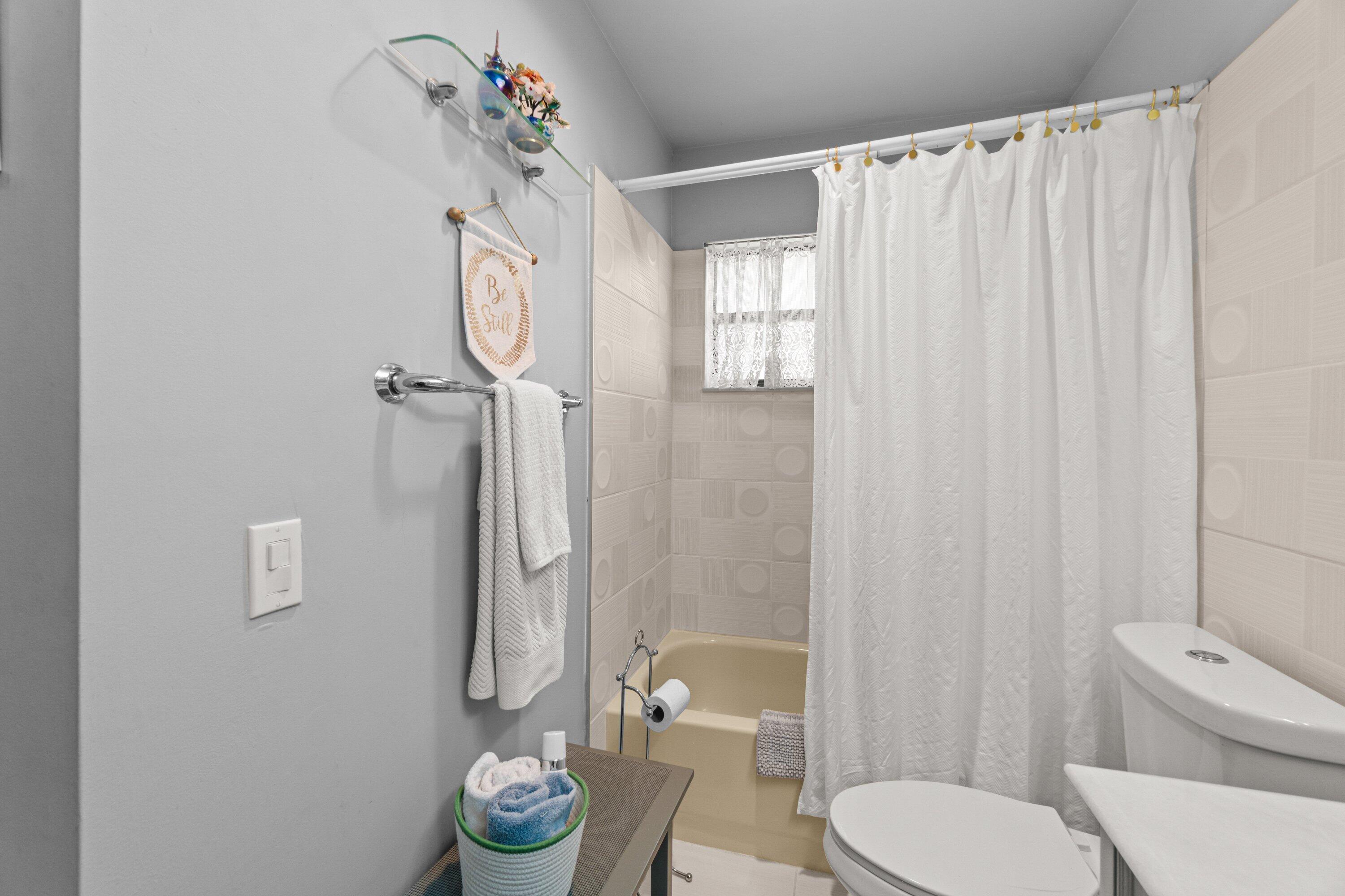 BENT TREE VILLAS WEST CONDO - Residential