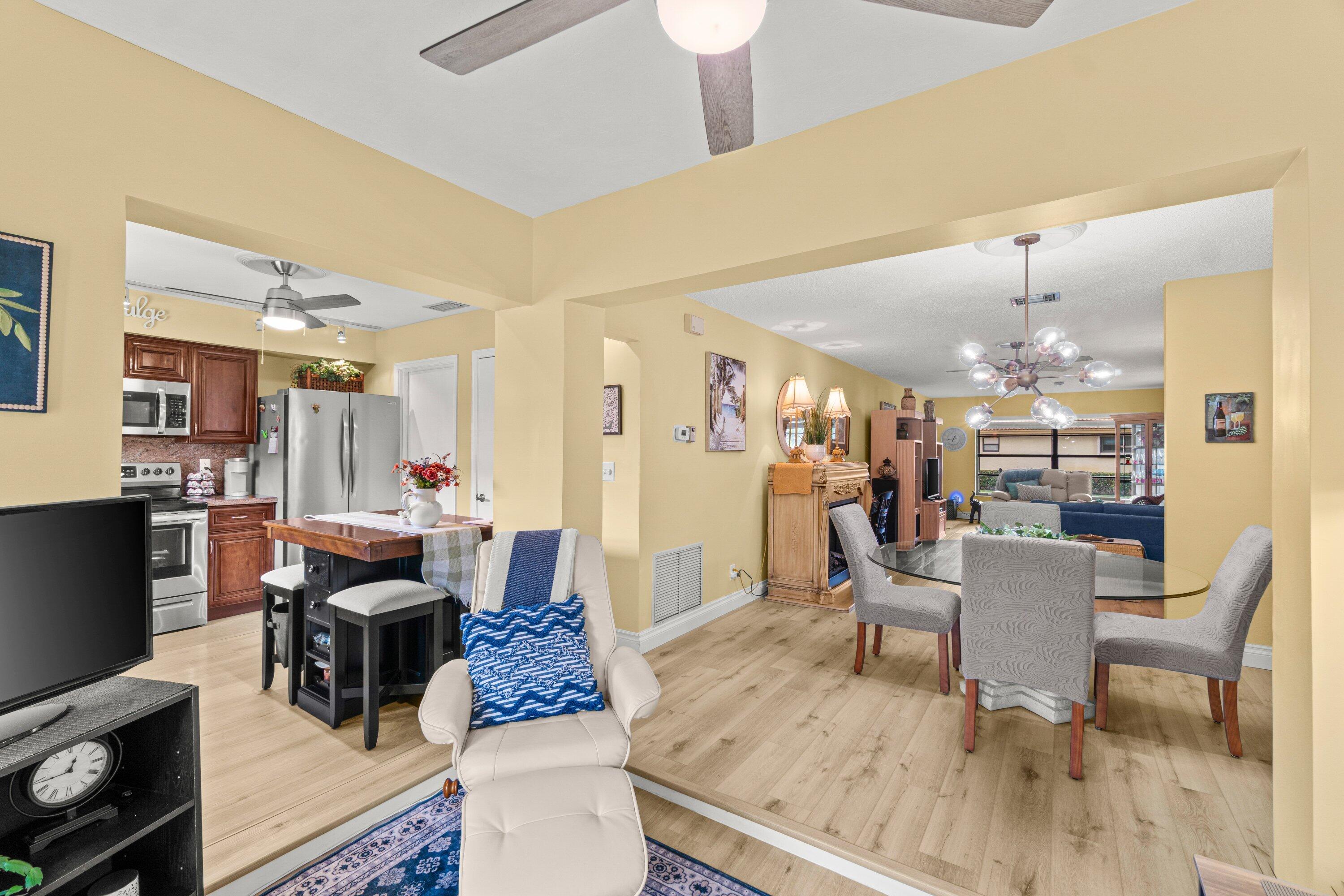 BENT TREE VILLAS WEST CONDO - Residential