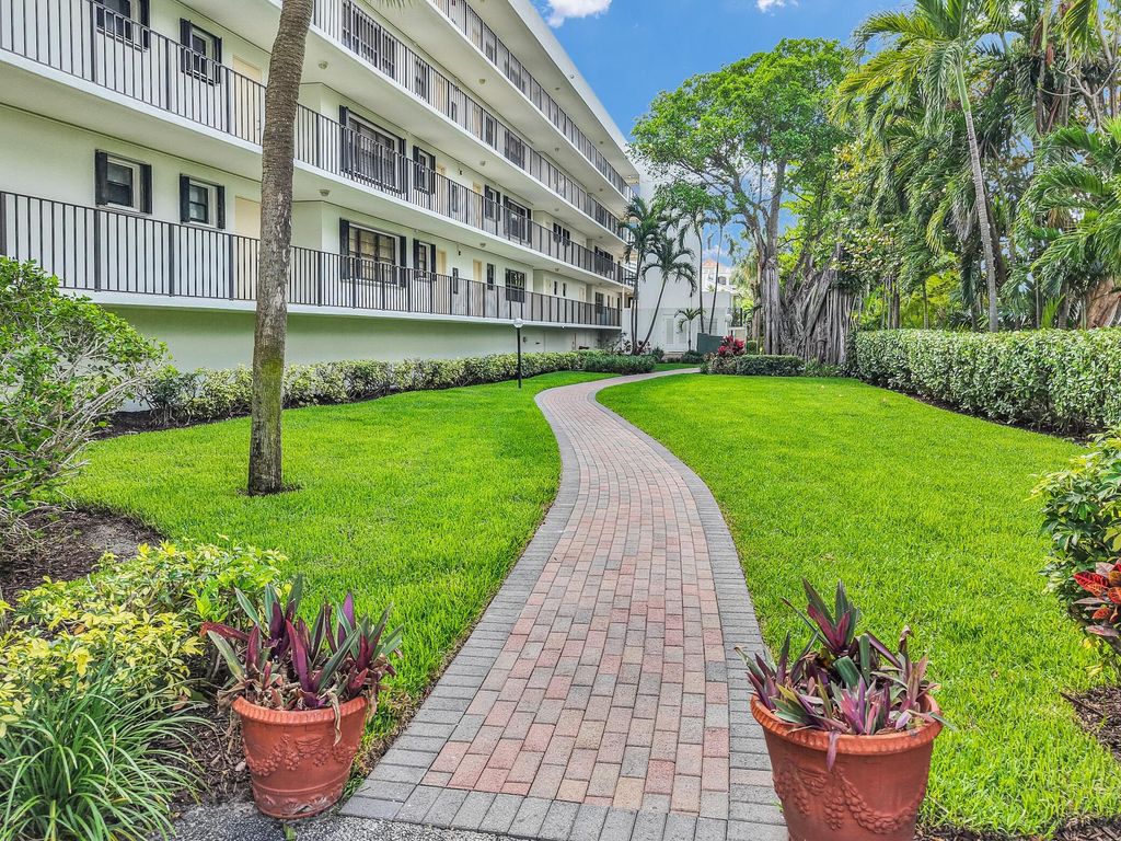 Photo of 277 N Ocean Boulevard #1010, Boca Raton, FL 33432 (MLS # R11168945)