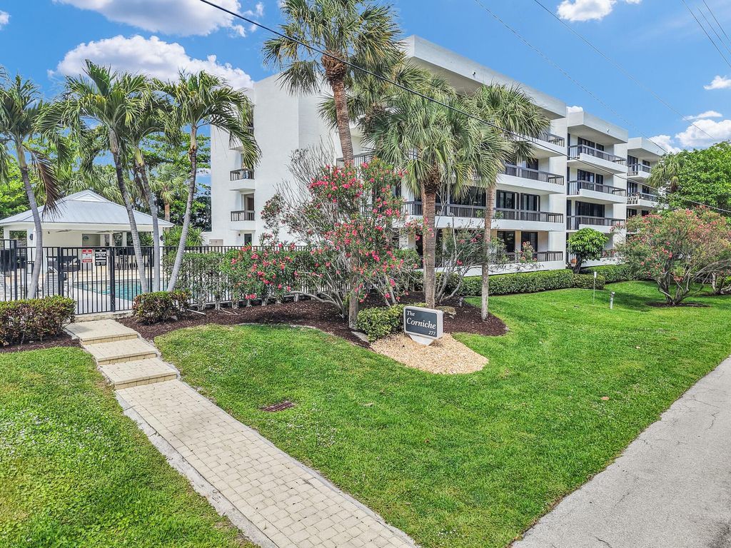 Photo of 277 N Ocean Boulevard #1010, Boca Raton, FL 33432 (MLS # R11168945)