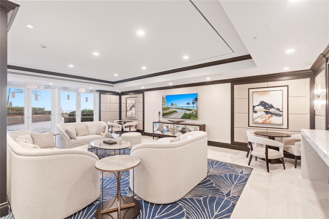 OCEAN GRANDE BCH & MARINA - Residential