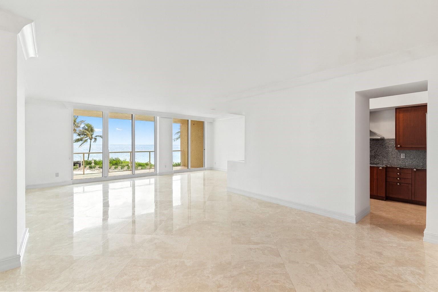 OCEAN GRANDE BCH & MARINA - Residential