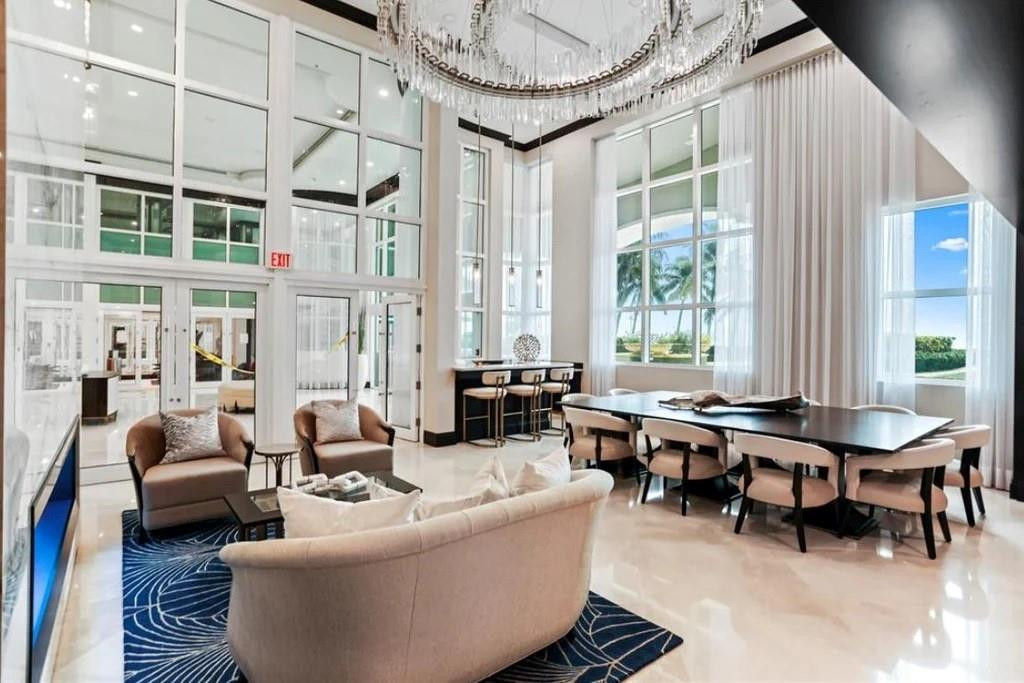 OCEAN GRANDE BCH & MARINA - Residential