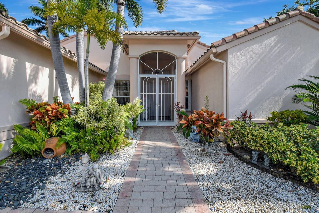 Photo of 9072 Padova Drive, Boynton Beach, FL 33472 (MLS # R11052992)