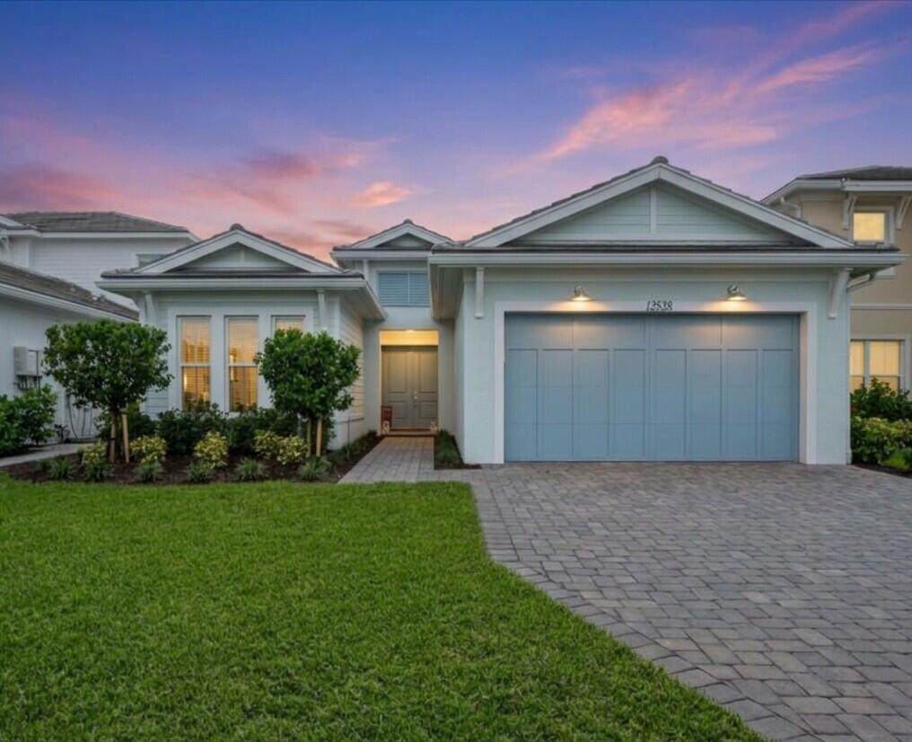 Photo of 12538 Nautilus Circle, Palm Beach Gardens, FL 33412 (MLS # B26089669)