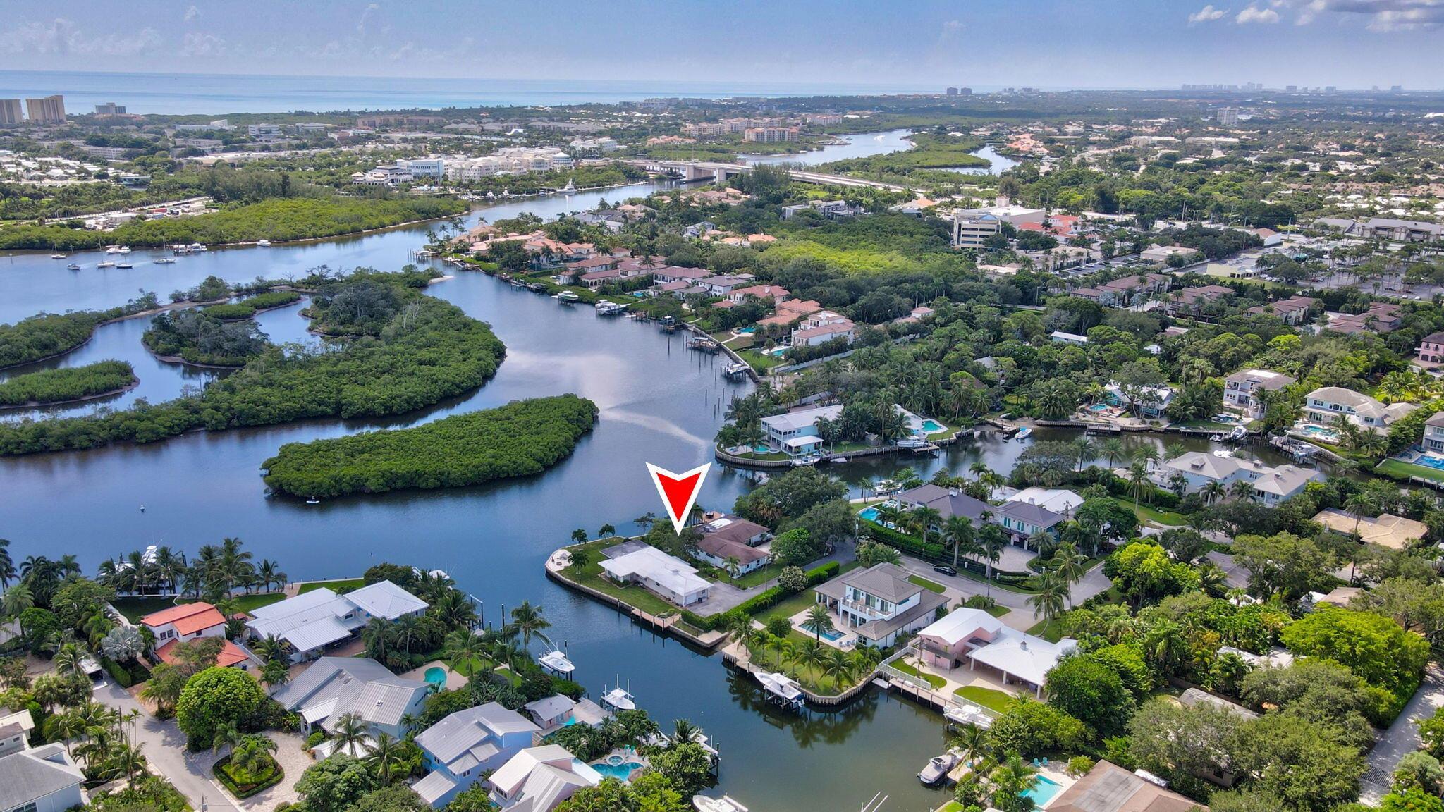 YACHT CLUB ESTATES - Land