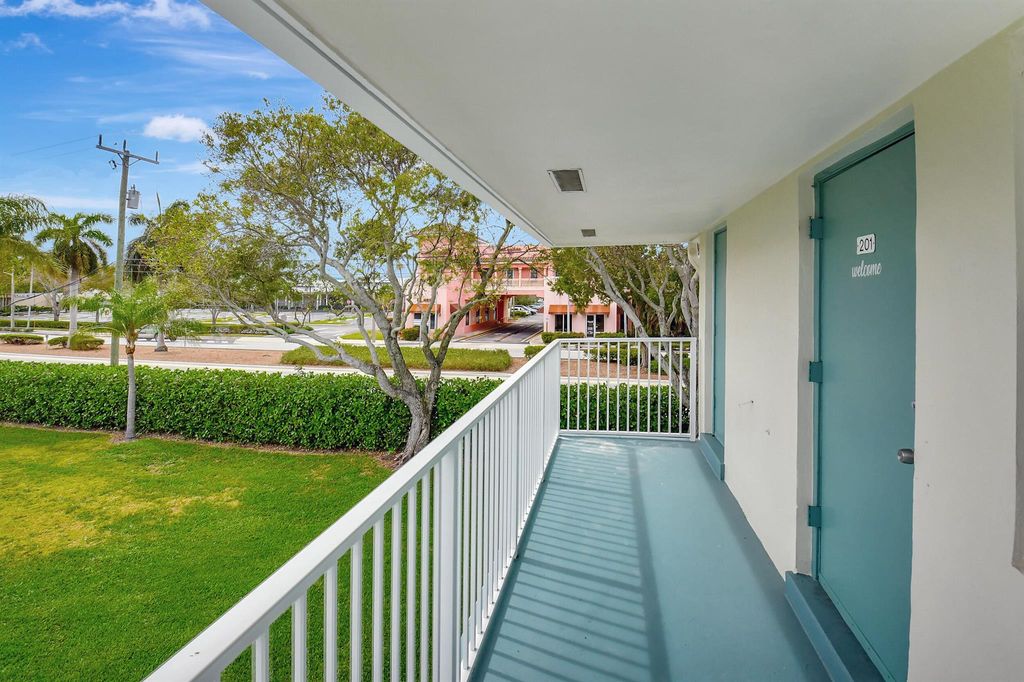 Photo of 740 Horizons W #201, Boynton Beach, FL 33435 (MLS # R11005983)
